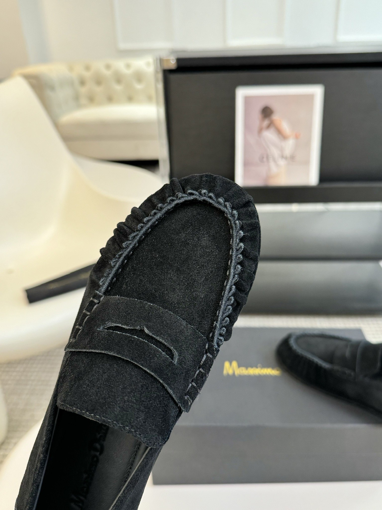 MAssimoDutti新品秋冬新款爆款平底乐福鞋可以暴走的平底鞋复古的巧克力配色充满法式风情极简设计理