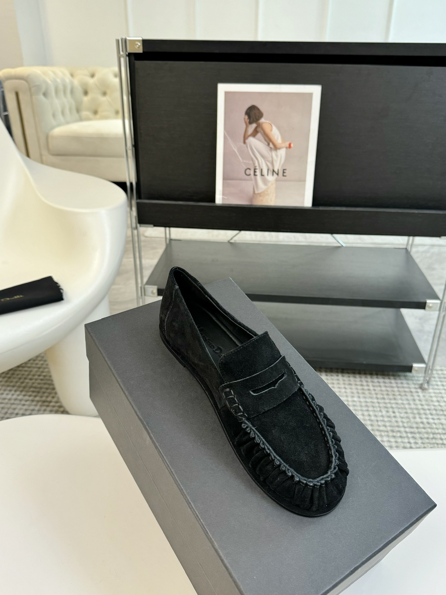 MAssimoDutti新品秋冬新款爆款平底乐福鞋可以暴走的平底鞋复古的巧克力配色充满法式风情极简设计理