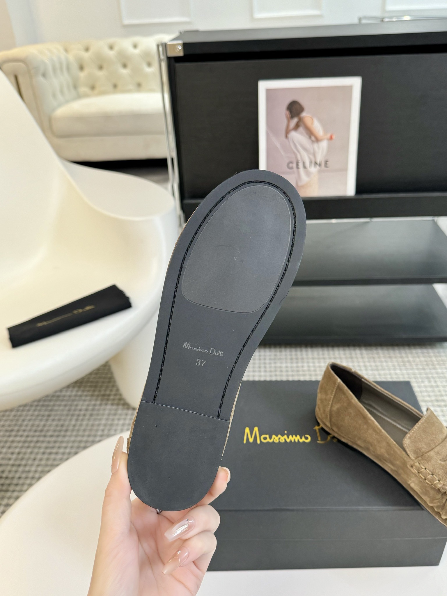 MAssimoDutti新品秋冬新款爆款平底乐福鞋可以暴走的平底鞋复古的巧克力配色充满法式风情极简设计理