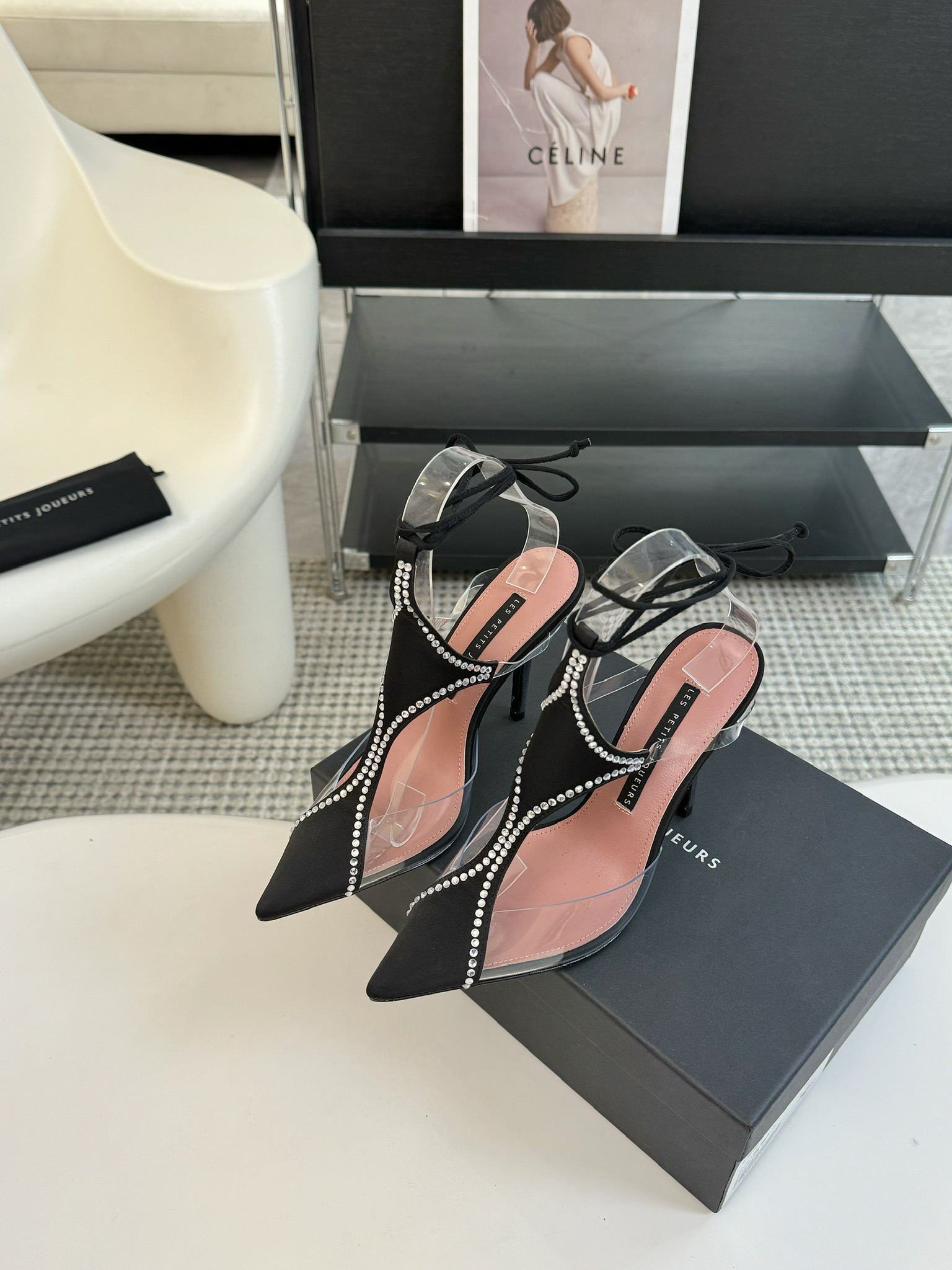 LESPETITSJOUEURS时髦精必备凉鞋无可复刻异形鞋跟迸发无限灵感LESPETITSJOUEUR