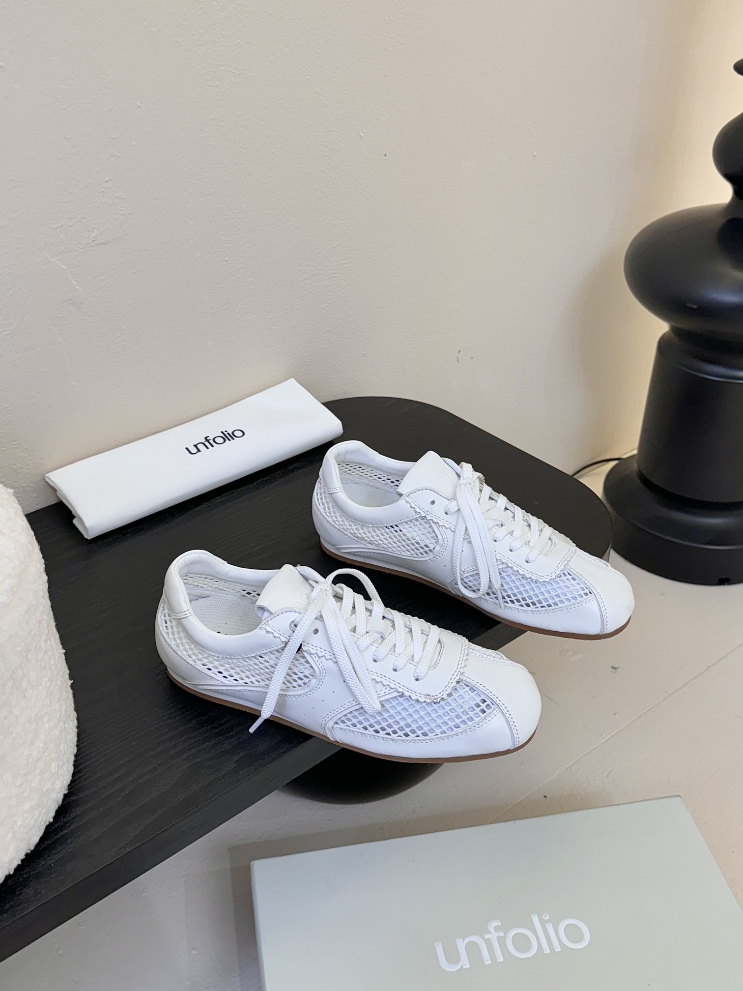 
unfolio春夏 25新品Cross-Trainer系带低帮运动鞋

文咏珊张小斐众多网红 明星同款