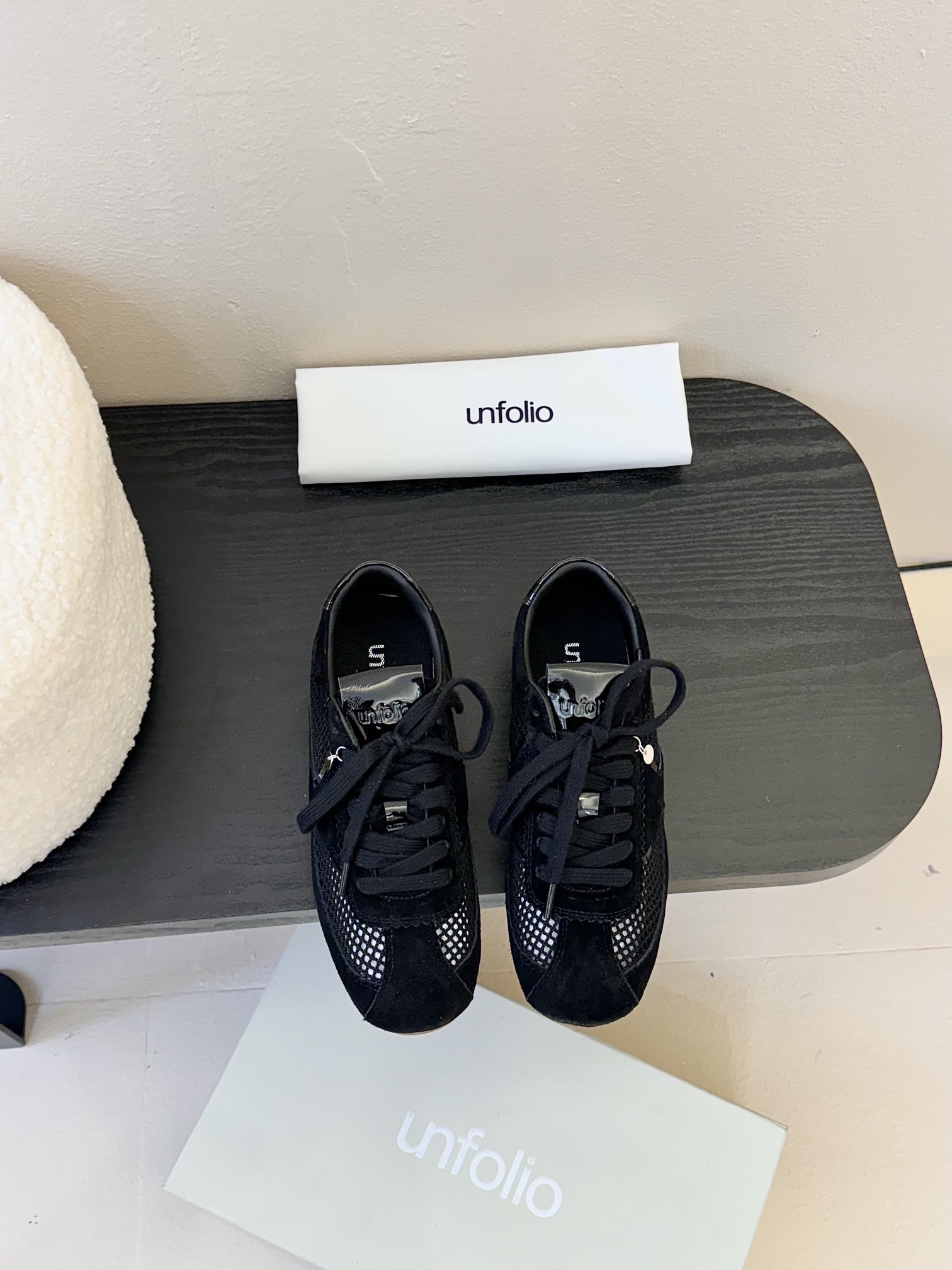 
unfolio春夏 25新品Cross-Trainer系带低帮运动鞋

文咏珊张小斐众多网红 明星同款