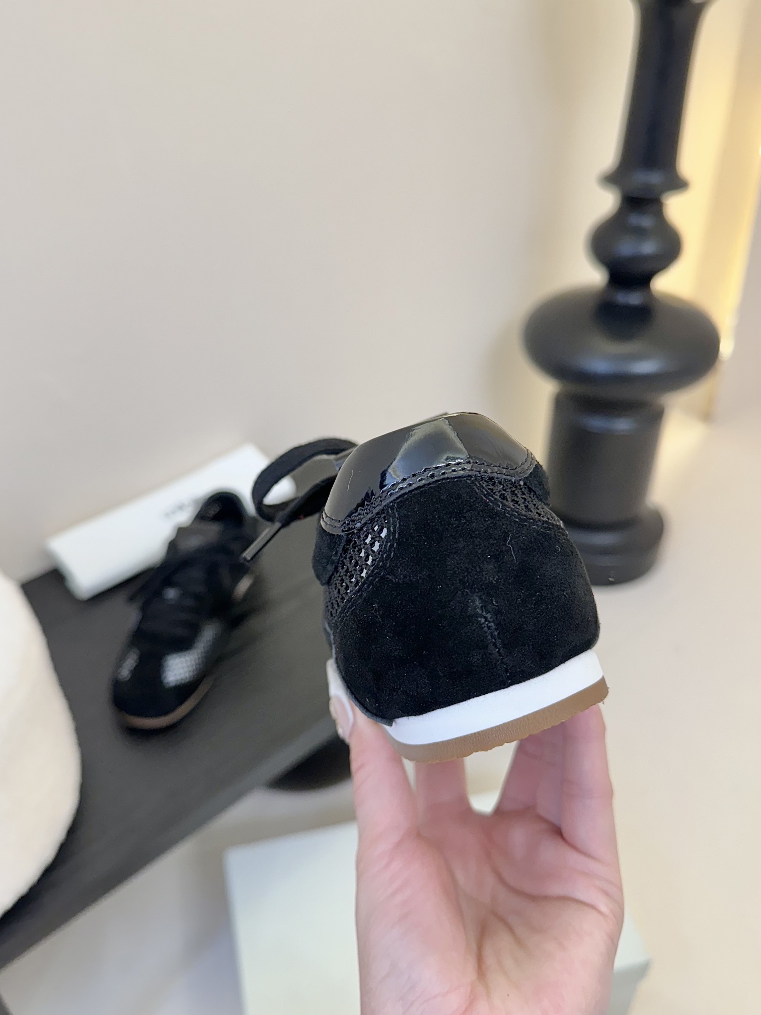 
unfolio春夏 25新品Cross-Trainer系带低帮运动鞋

文咏珊张小斐众多网红 明星同款