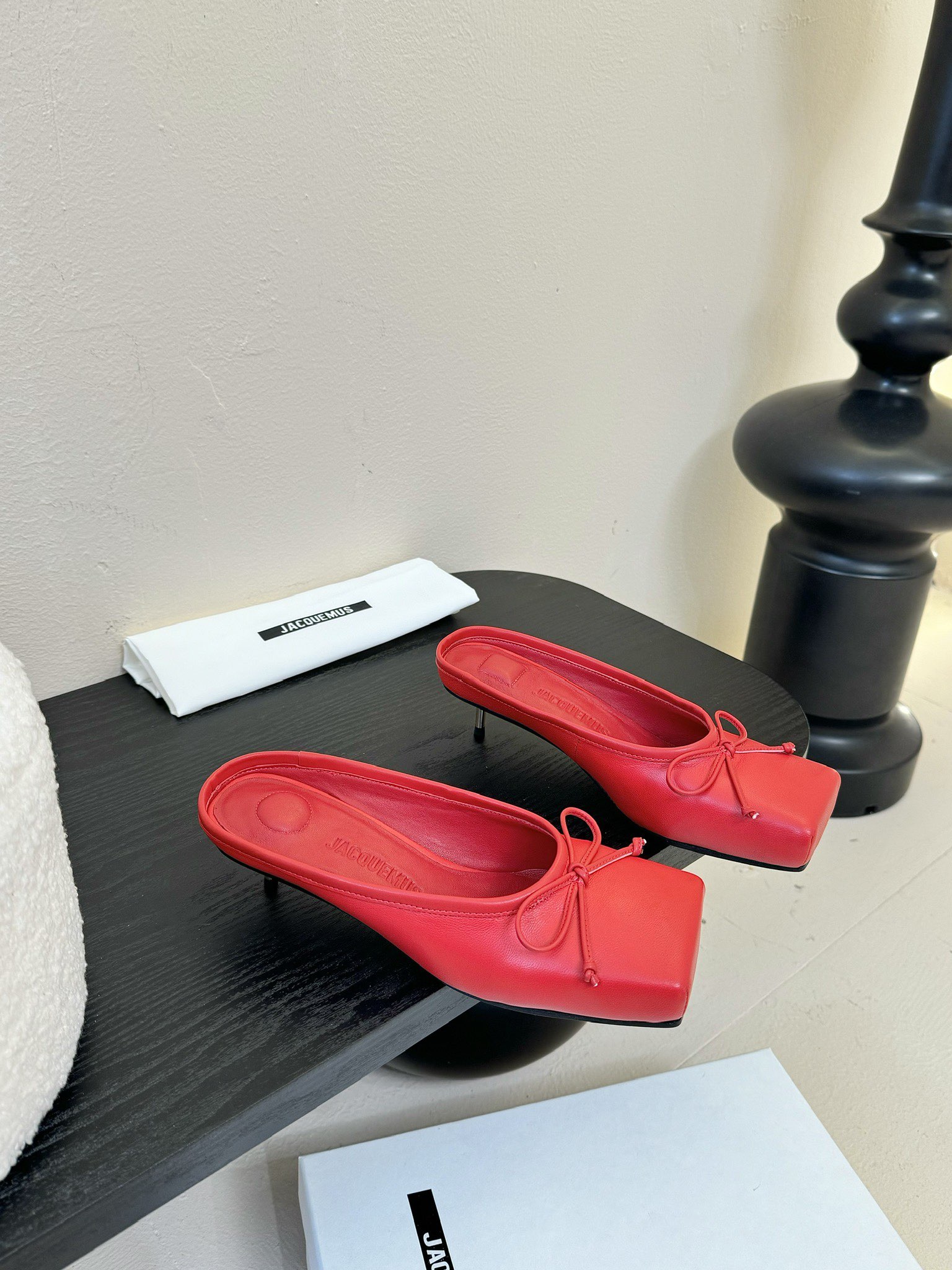 Jacquemus Red Leather Square Toe Bow Heeled Mules Slides Sandals 2 i1741860101 1023 0