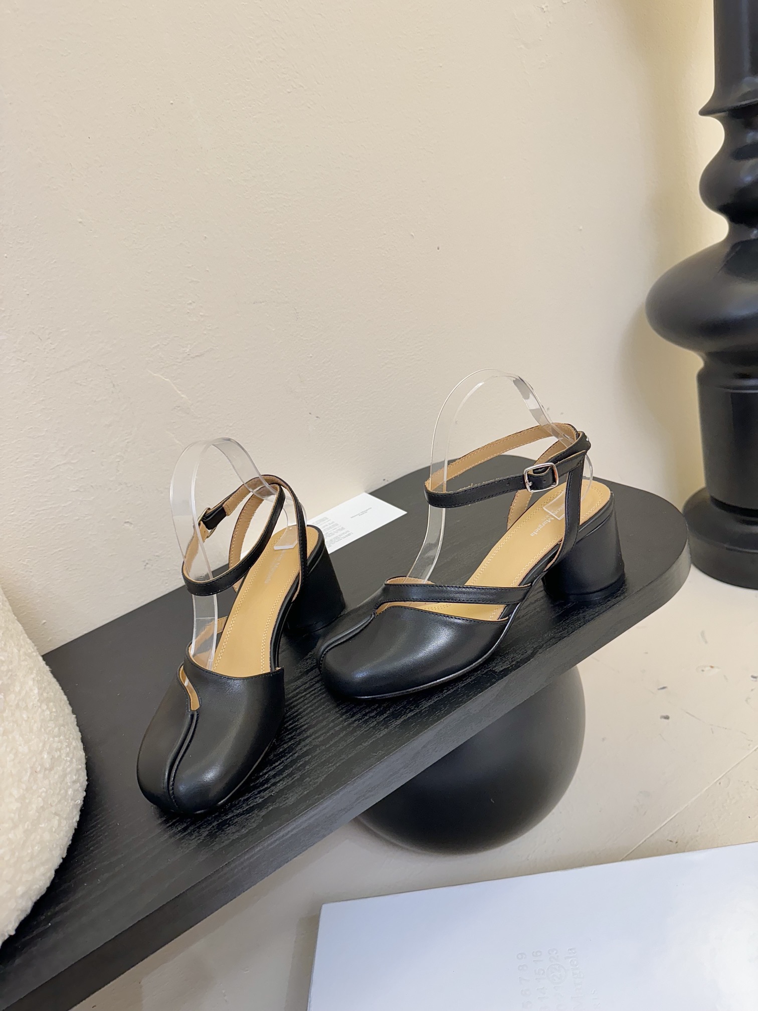 Maison Margiela MM6 Tabi Mary Jane Leather Heeled Sandals 4 i1742291714 6616 5