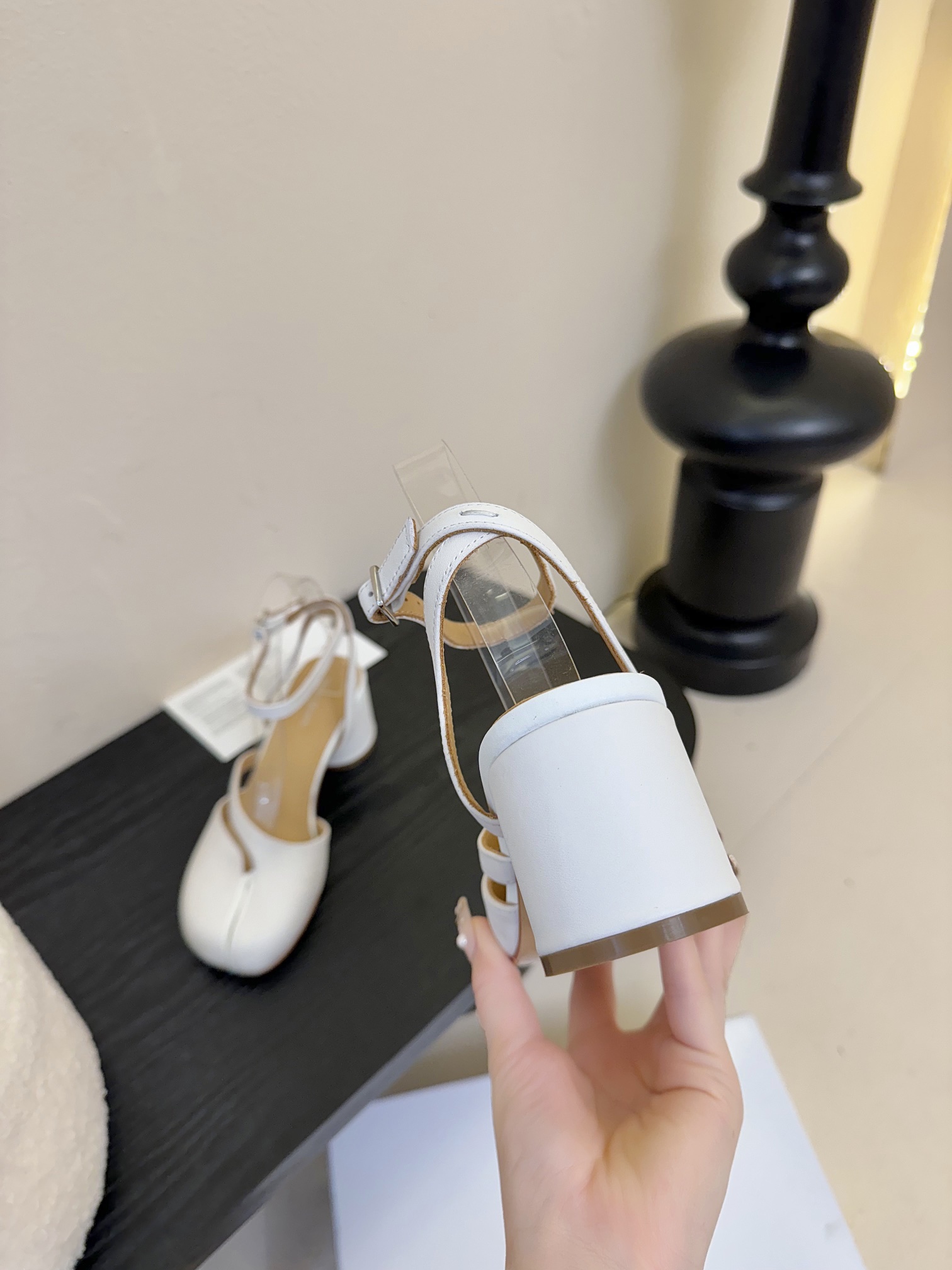 Maison Margiela MM6 Tabi Split-Toe Leather Mary Jane Heeled Sandals 8 i1742291772 6613 0