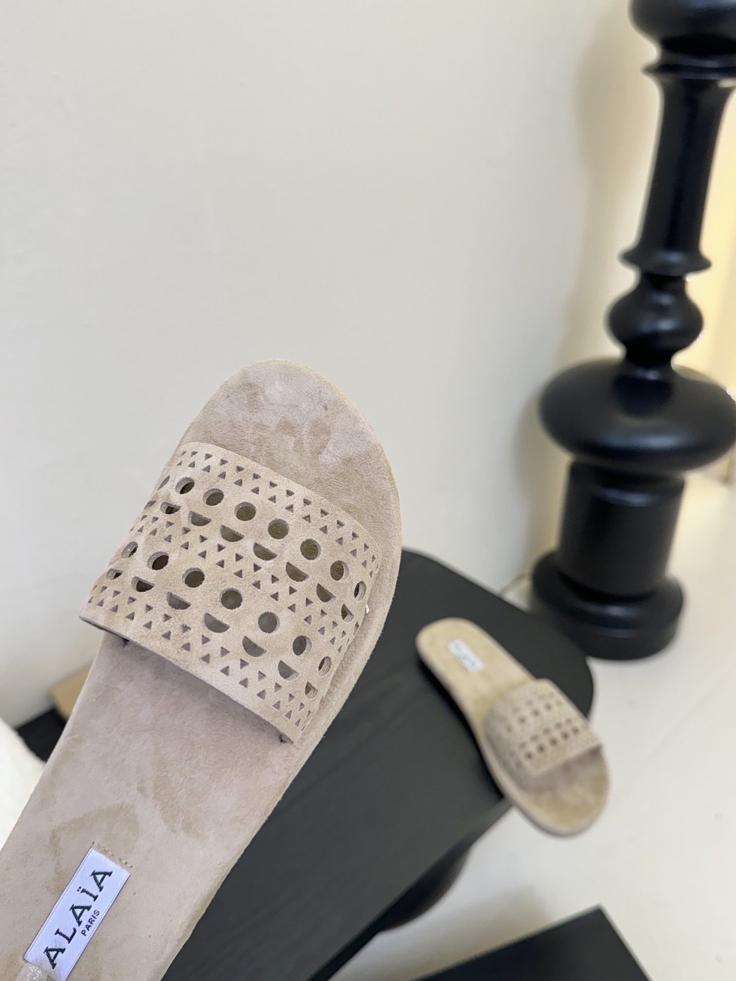 ALAIA Beige Leather Laser-Cut Flat Sandals Slides, Comfortable and Stylish 9 i1742380843 4744 4