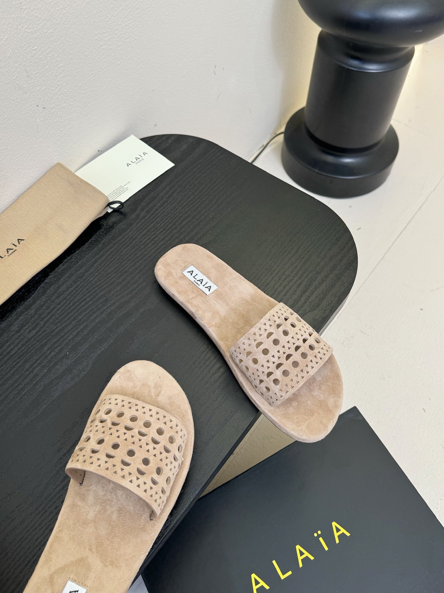 ALAIA Beige Leather Laser-Cut Flat Sandals Slides, Comfortable and Stylish 8 i1742380843 5885 7