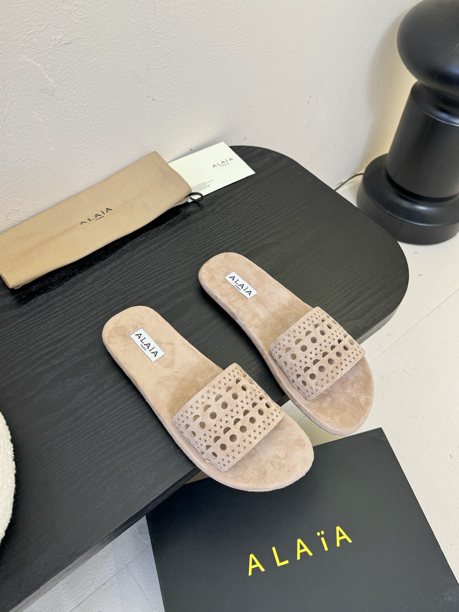 ALAIA Beige Leather Laser-Cut Flat Sandals Slides, Comfortable and Stylish 2 i1742380843 6129 2