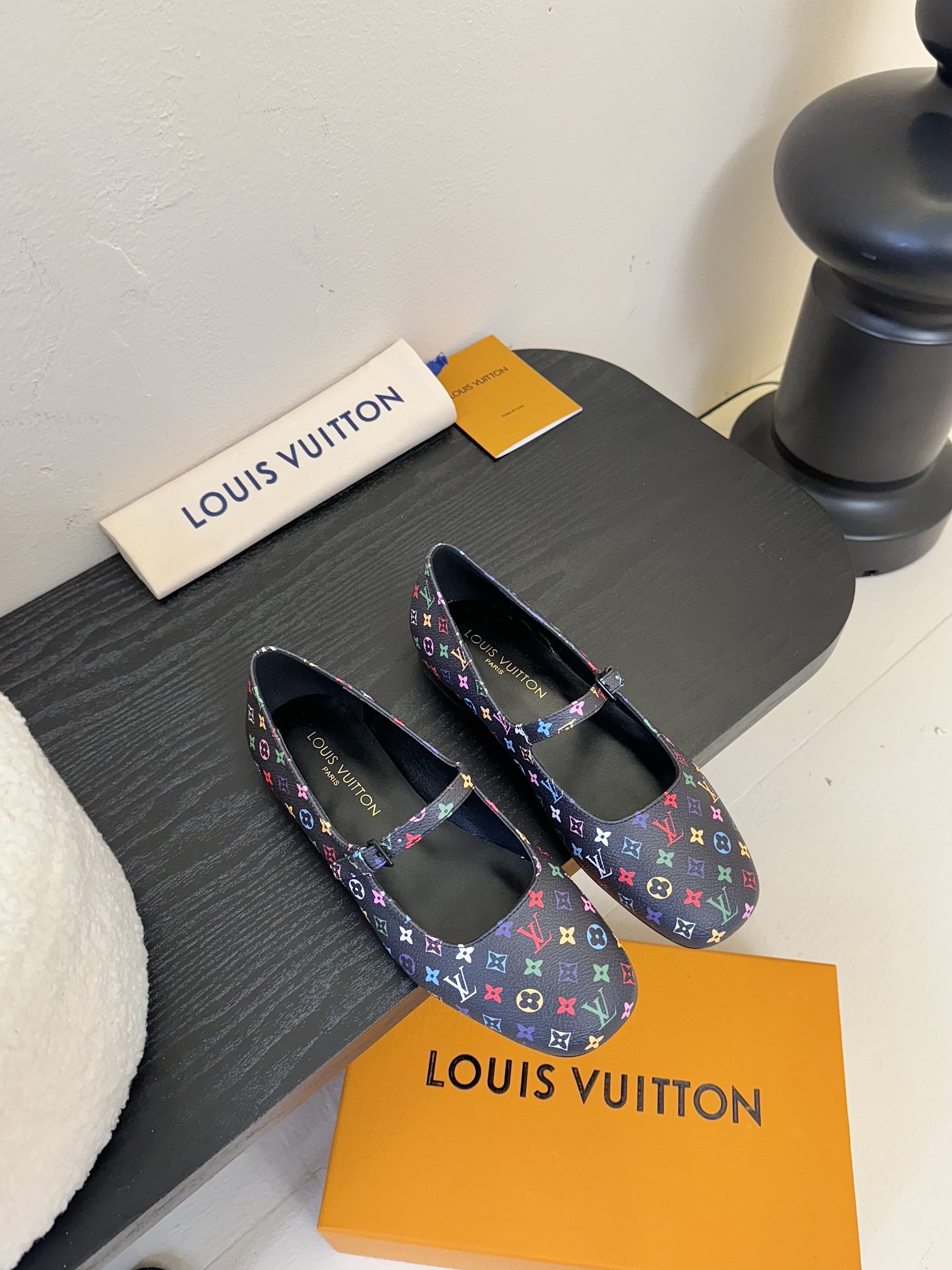 
Louis Vuitton LV Swing 高跟鞋🔥最火最新金属跟玛丽珍后空粗跟凉鞋字母标高跟单鞋
