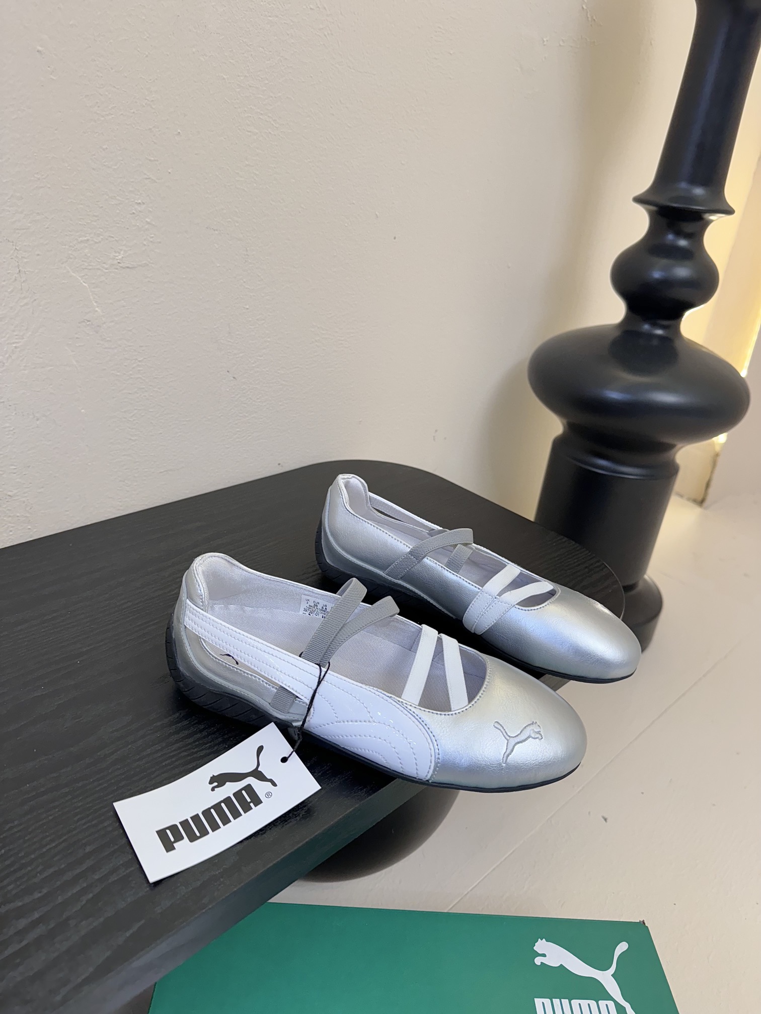 
 PUMA 彪马2025新爆款芭蕾舞鞋
Speedcat“系列惊艳亮相巴黎在巴黎举办的彪马“MOSTR