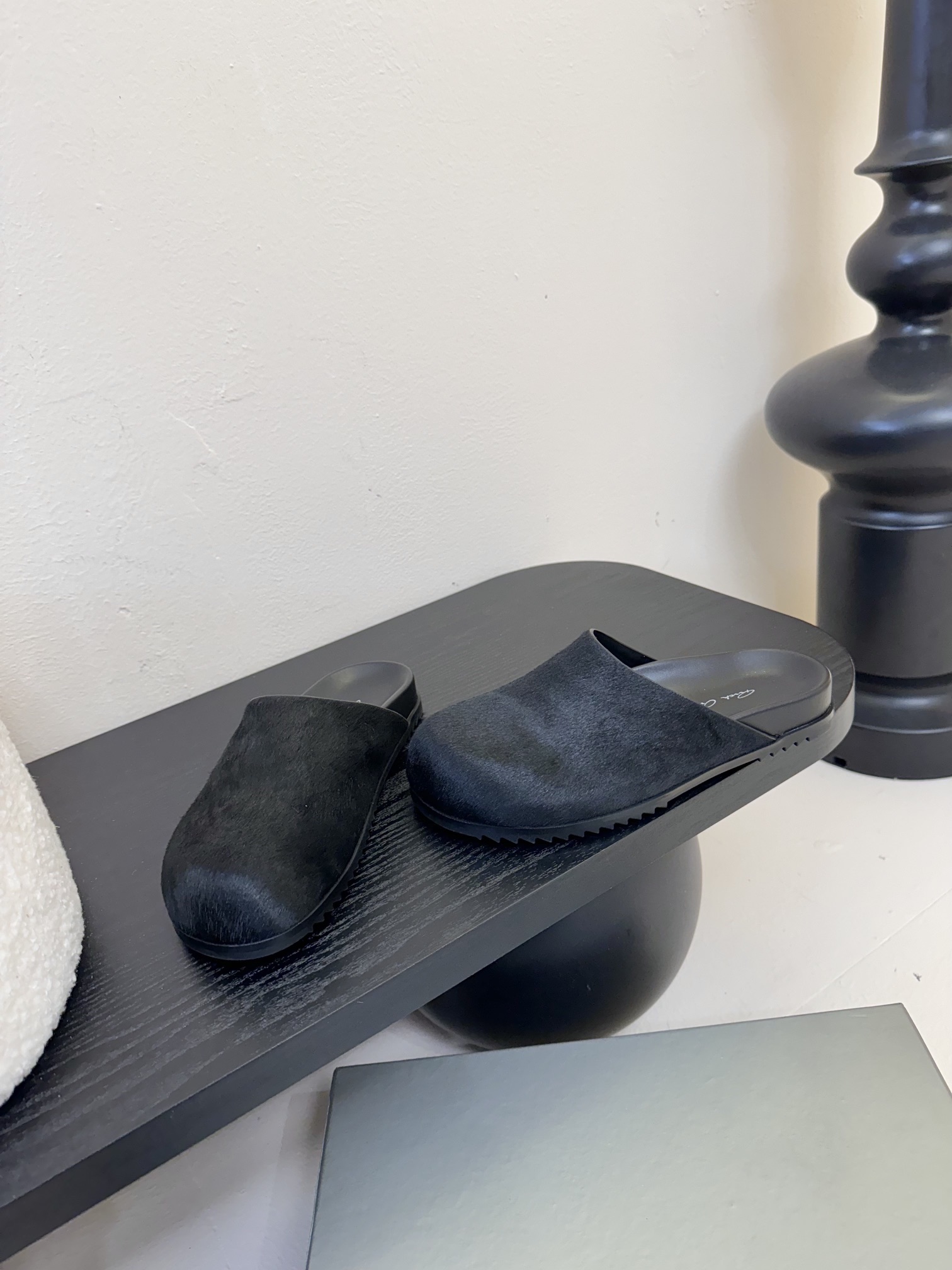  男款➕10
Rick Owens25ss情侣款弧形勃肯半拖系列
Megalace mule grano