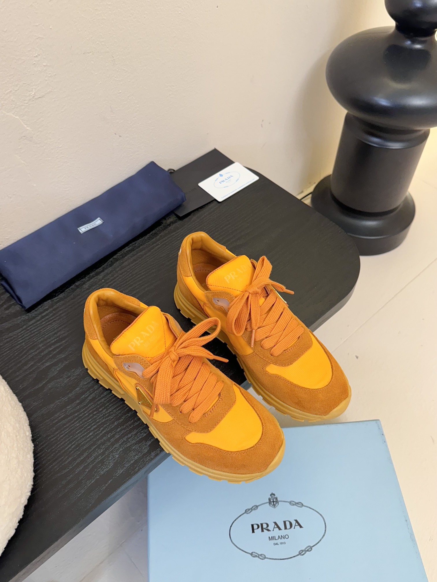 
PRADA·普拉达 2025ss新款 三角标德训鞋滑板鞋休闲运动鞋

顶级版本🔝原版购入开发做货👍🏻
