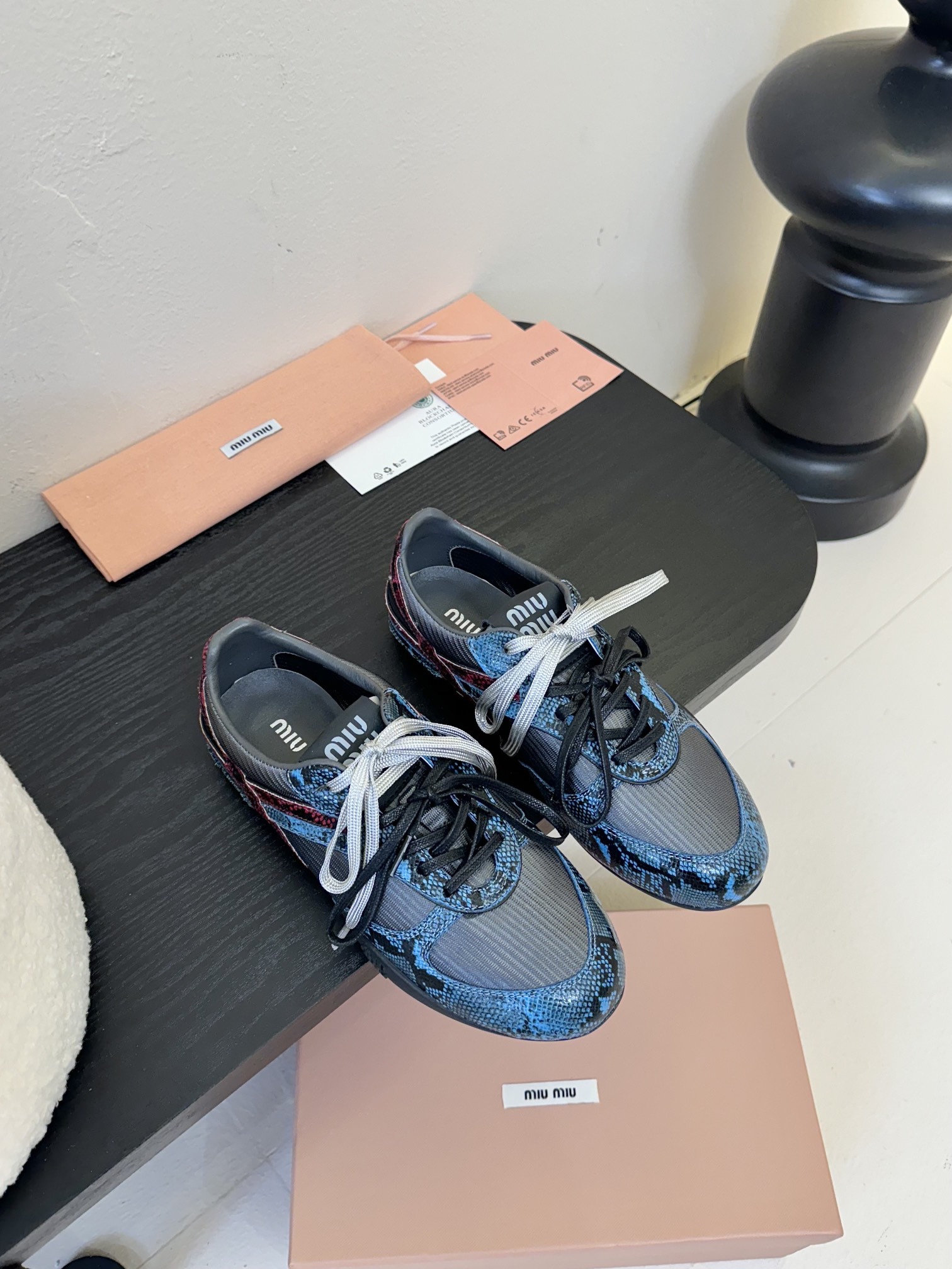 
Miu Mi* 𝟐𝟓𝐀𝐖春夏新品

代购级别  我是细节控 面料对版zp单薄清透   区别于市场不对版