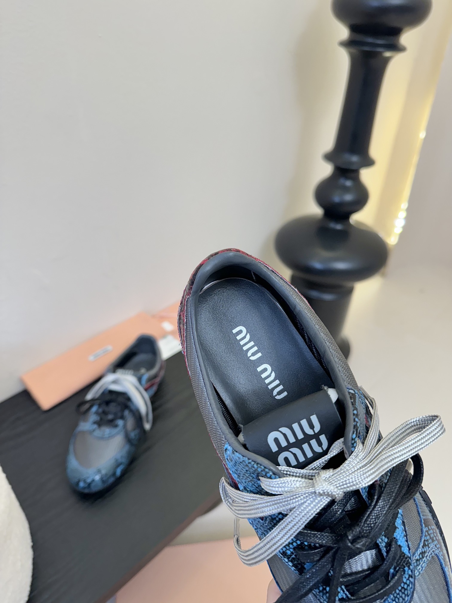 
Miu Mi* 𝟐𝟓𝐀𝐖春夏新品

代购级别  我是细节控 面料对版zp单薄清透   区别于市场不对版