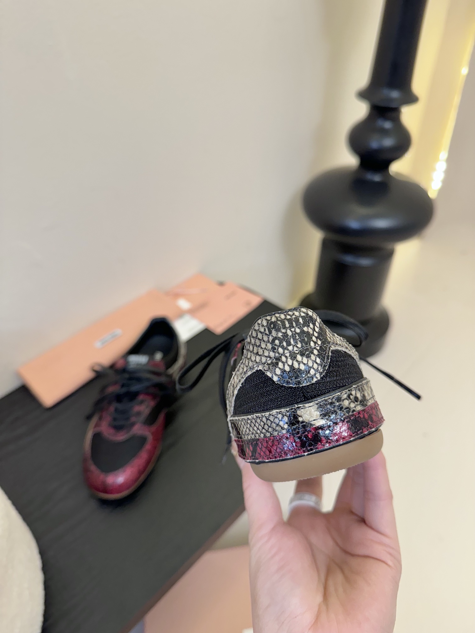 
Miu Mi* 𝟐𝟓𝐀𝐖春夏新品

代购级别  我是细节控 面料对版zp单薄清透   区别于市场不对版