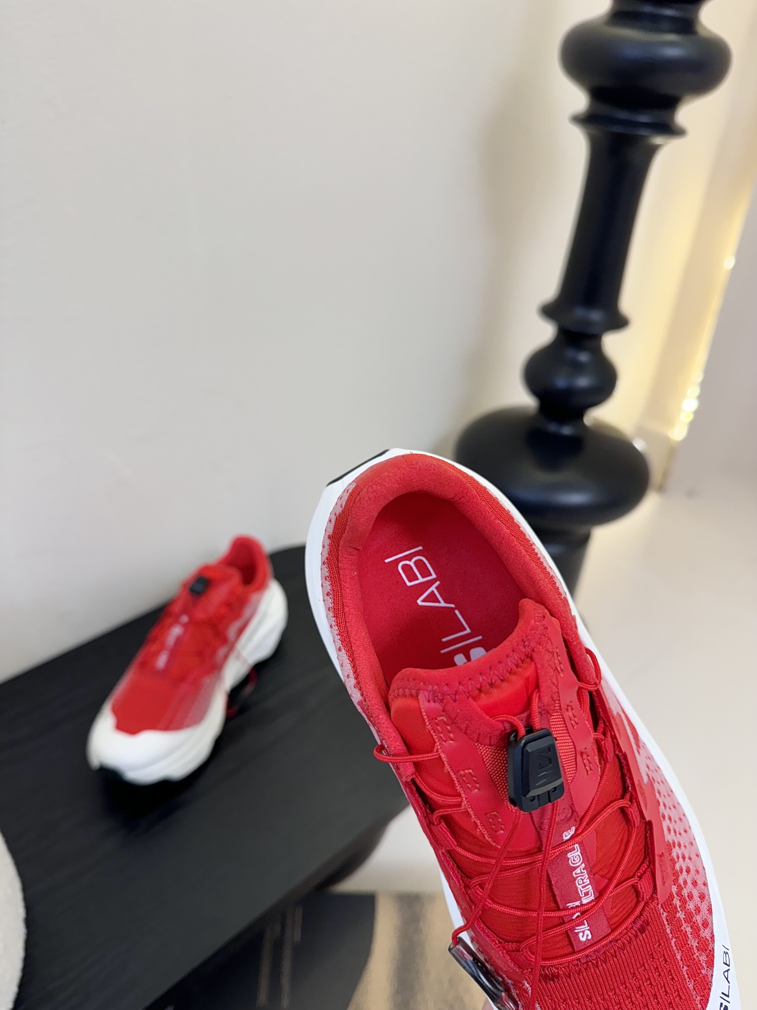 
SALOMON XT WHISPER 萨洛蒙户外 休闲 运动鞋

原版购入开发 做货 全新演绎的专注于