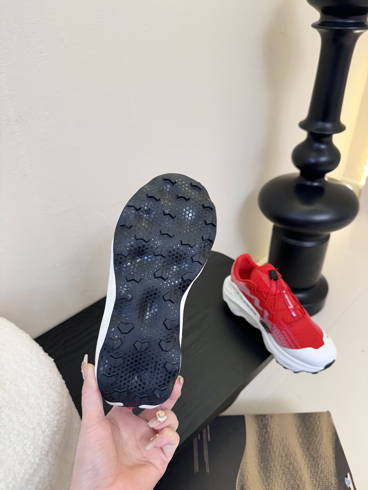 
SALOMON XT WHISPER 萨洛蒙户外 休闲 运动鞋

原版购入开发 做货 全新演绎的专注于