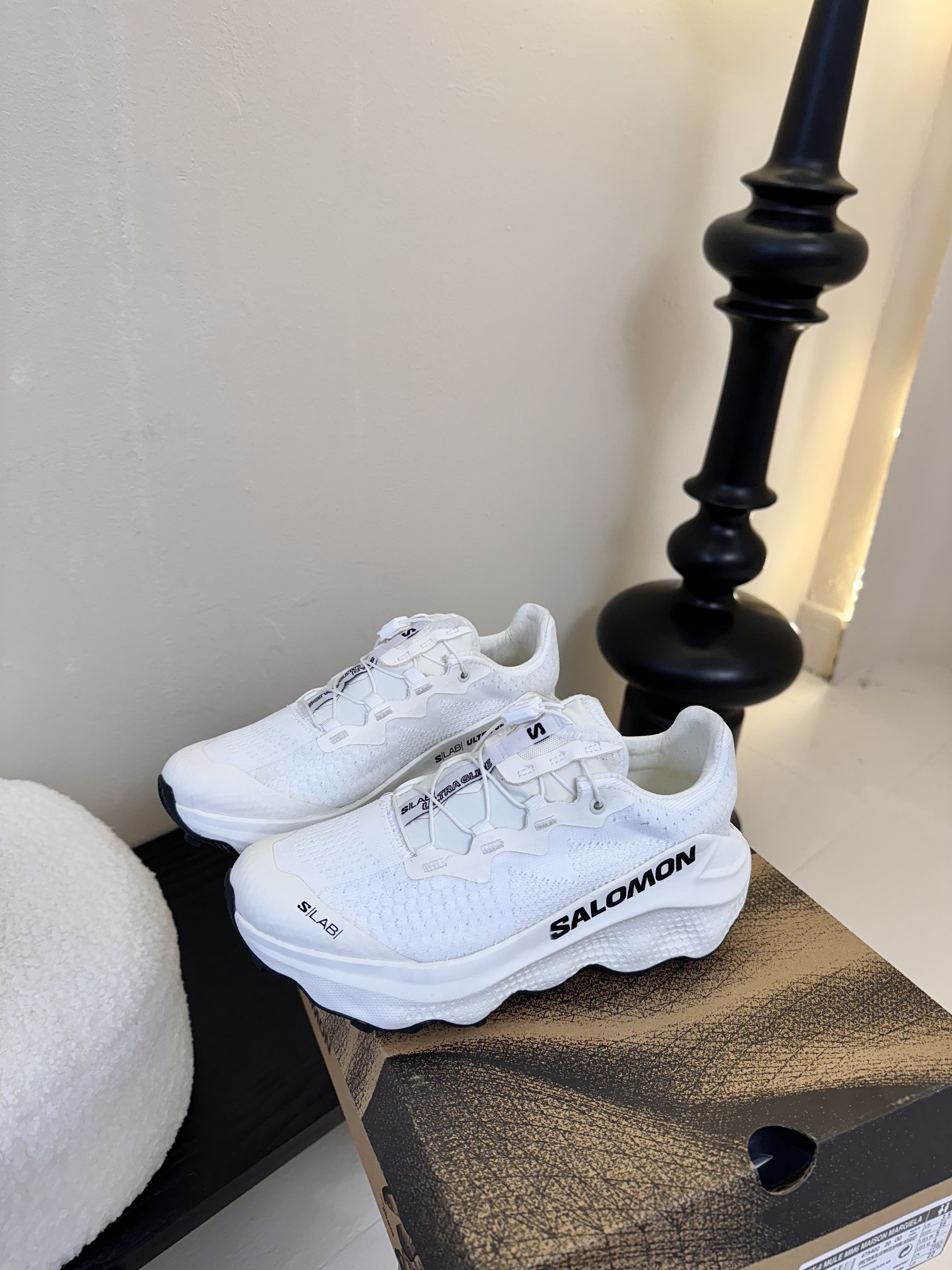 
SALOMON XT WHISPER 萨洛蒙户外 休闲 运动鞋

原版购入开发 做货 全新演绎的专注于