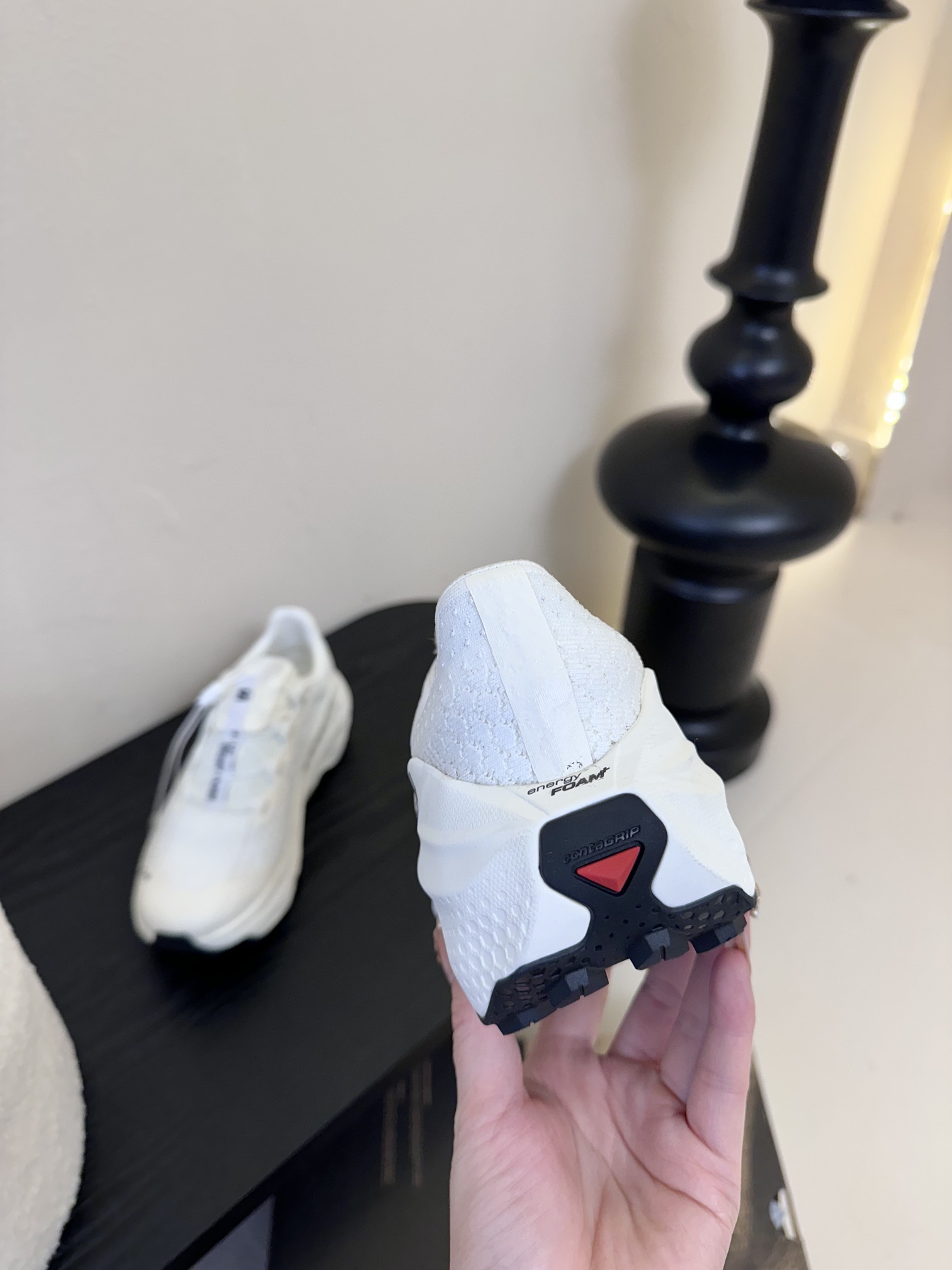 
SALOMON XT WHISPER 萨洛蒙户外 休闲 运动鞋

原版购入开发 做货 全新演绎的专注于