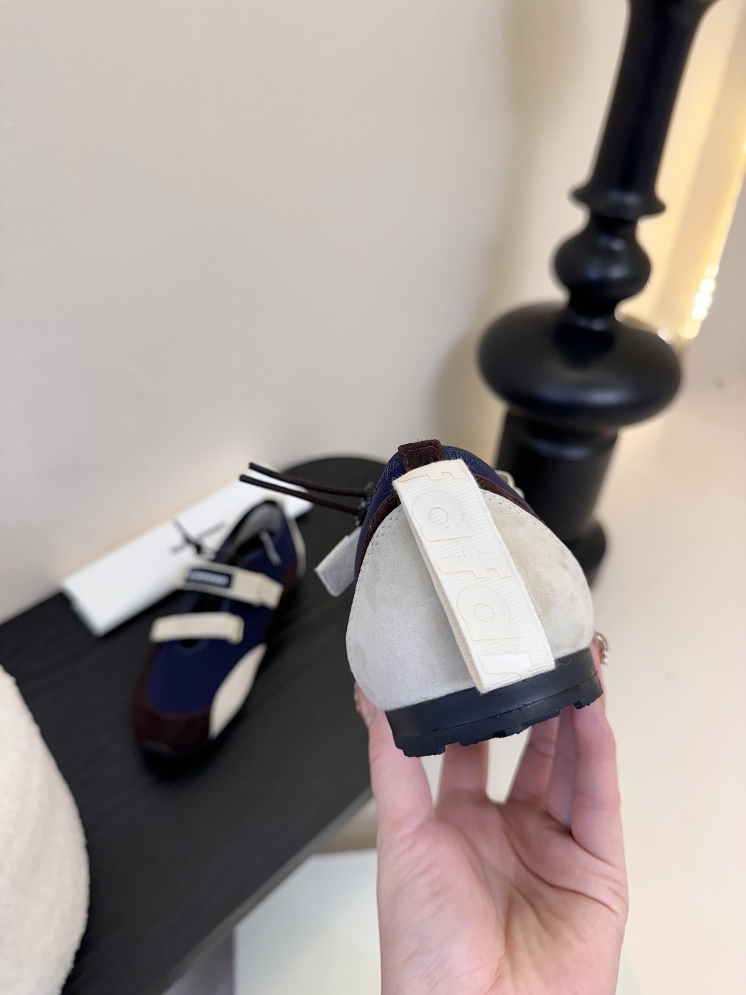 
fafamoon 25ss 春夏新款 阿甘鞋休闲运动鞋 玛丽珍魔术贴运动鞋

太好看啦！大爆款再次来袭