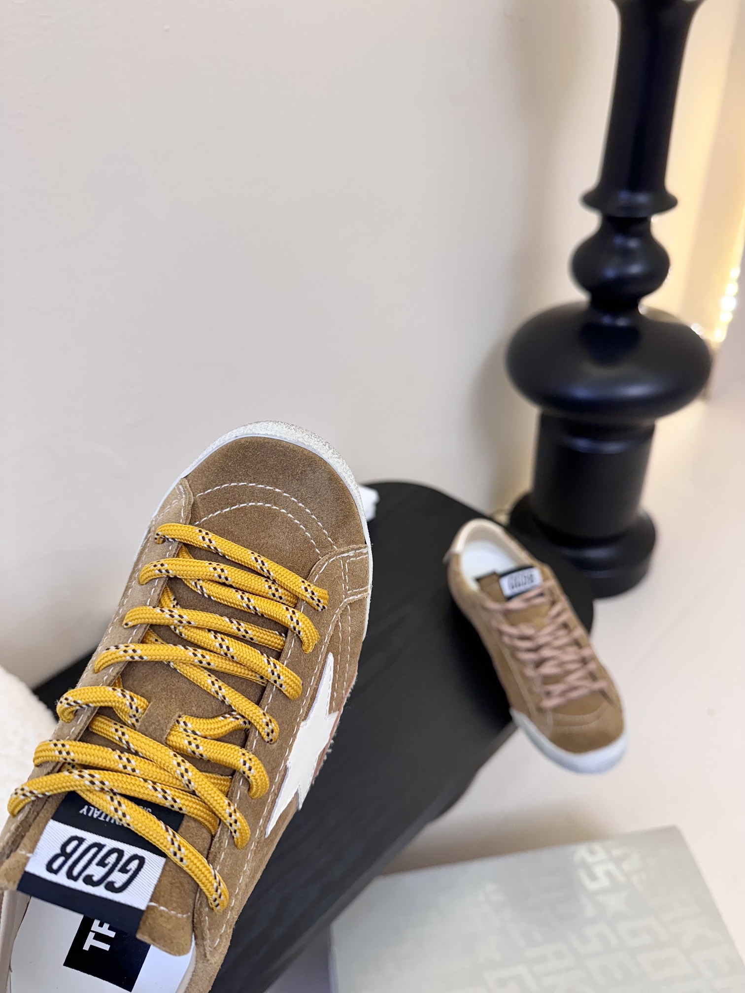 情侣款
GGDB~~Golden Goose 25ss 情侣款 德训鞋 全网最好版本不服来比 
ggdb