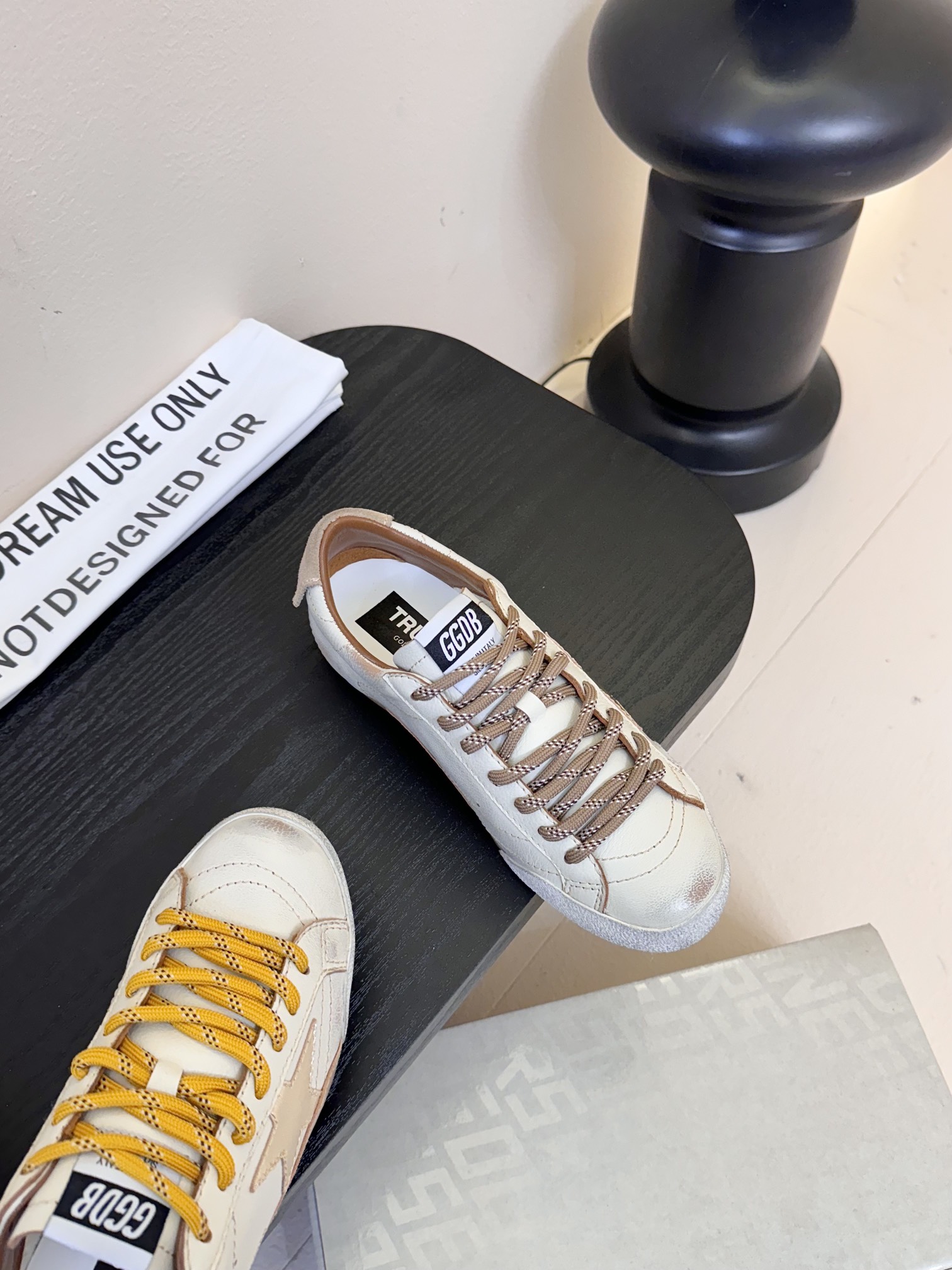 情侣款
GGDB~~Golden Goose 25ss 情侣款 德训鞋 全网最好版本不服来比 
ggdb