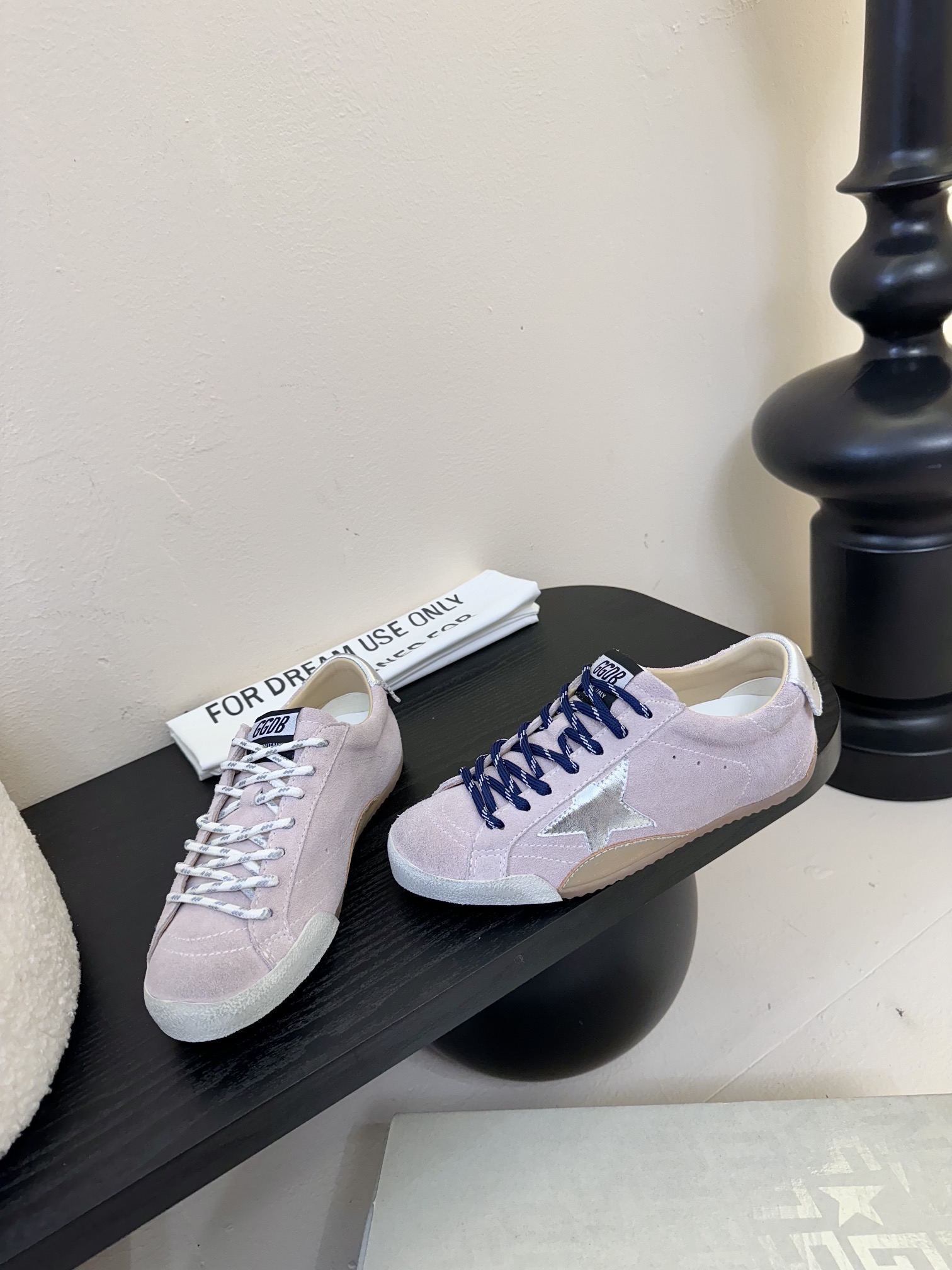 情侣款
GGDB~~Golden Goose 25ss 情侣款 德训鞋 全网最好版本不服来比 
ggdb
