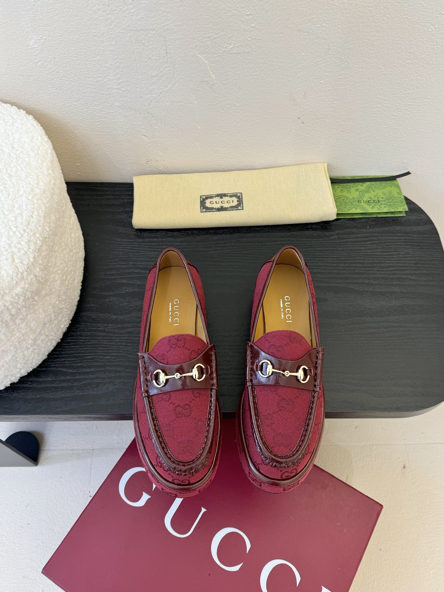
GUCCI·古驰 2025ss新款 G家老花厚底坡跟马衔扣一脚蹬乐福鞋休闲单鞋

顶级版本🔝原版购入开