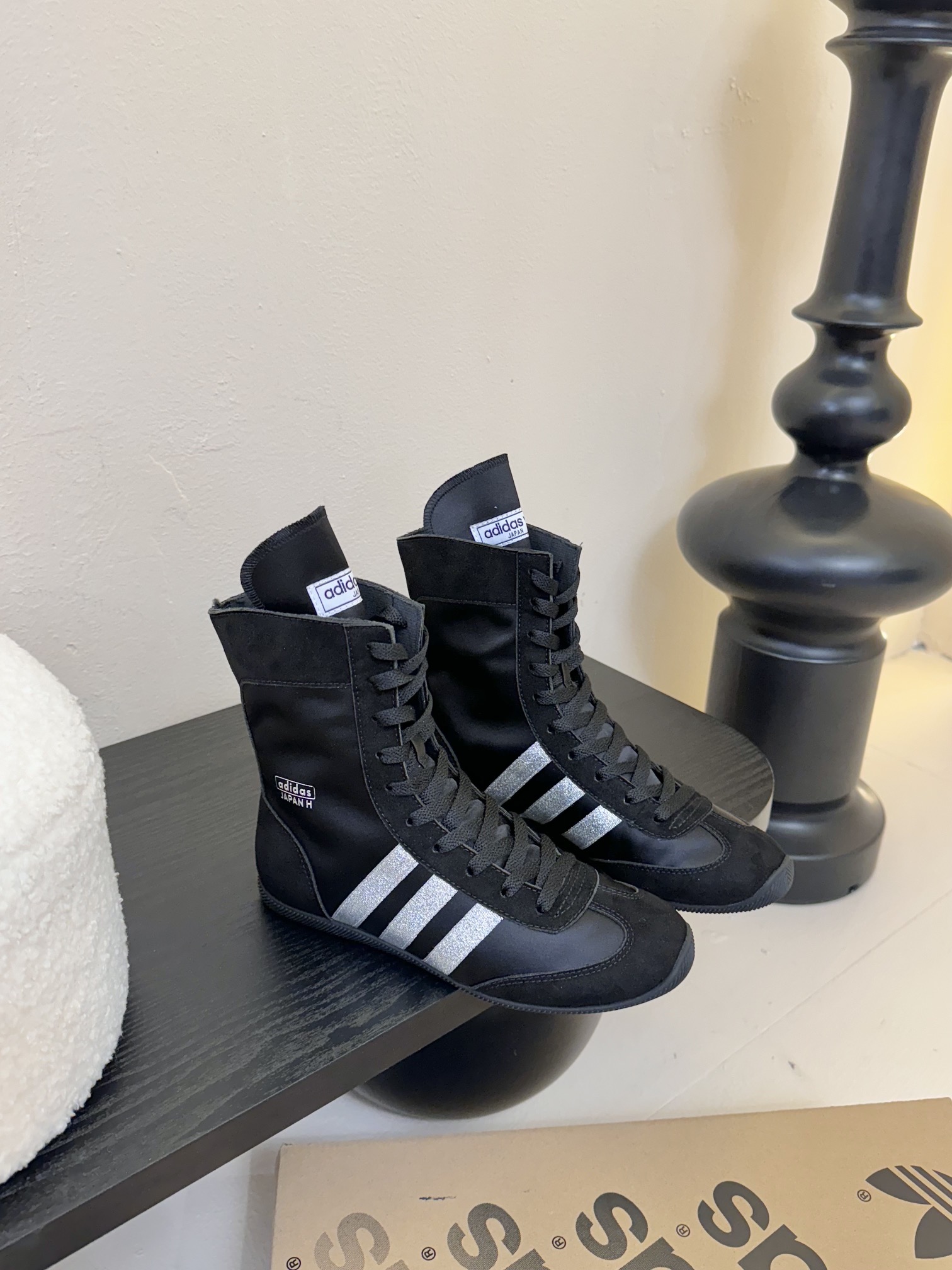 
Adidas阿迪达斯 Jennie同款 Taekwondo 跆拳道鞋 三叶草 拳击鞋 复古 休闲 运动