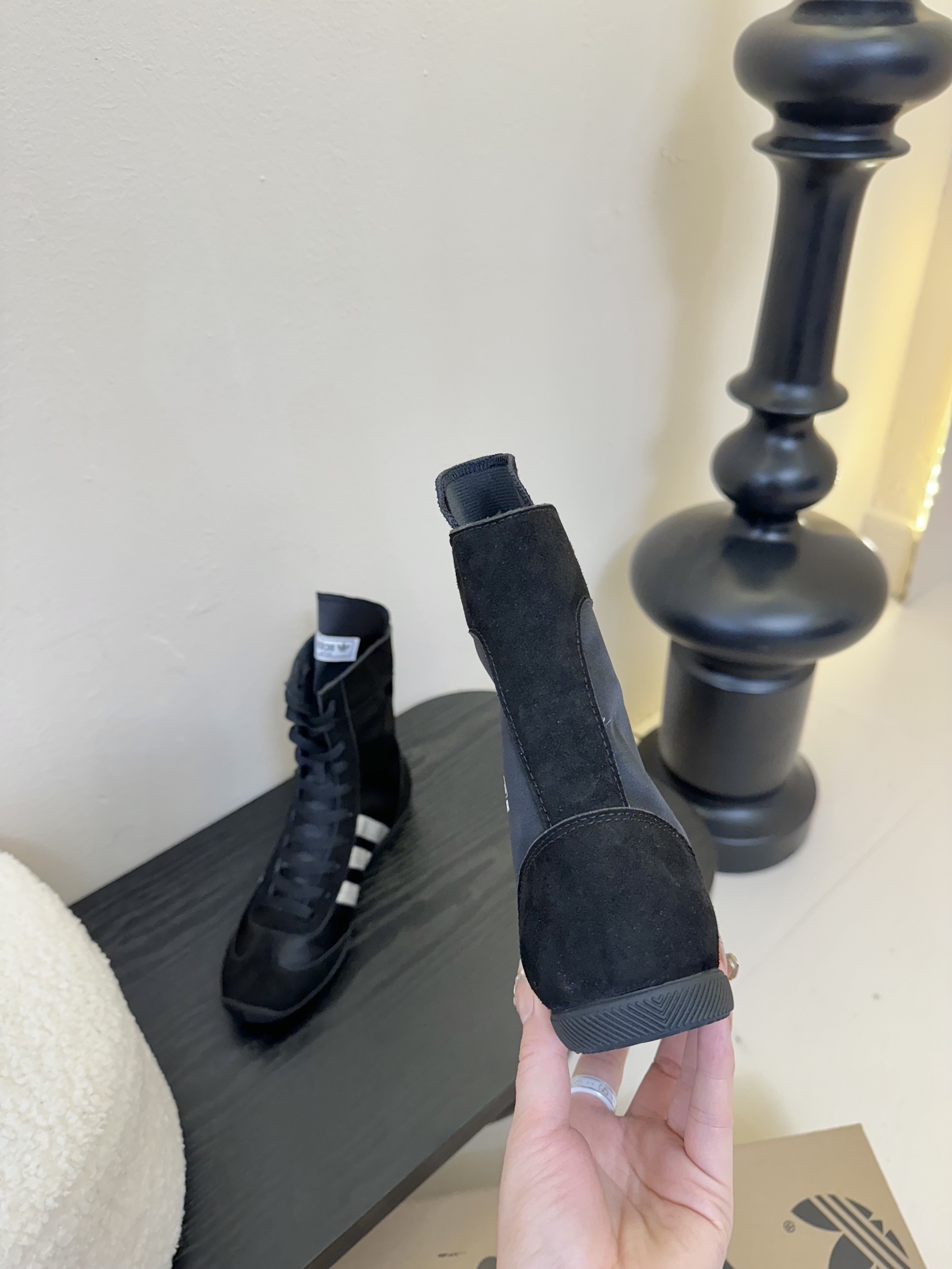
Adidas阿迪达斯 Jennie同款 Taekwondo 跆拳道鞋 三叶草 拳击鞋 复古 休闲 运动