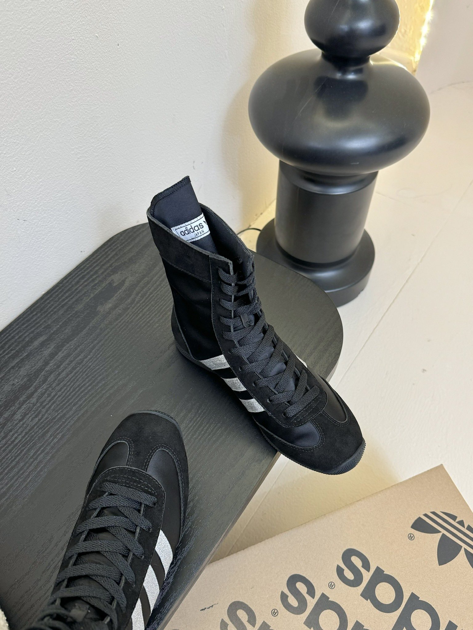 
Adidas阿迪达斯 Jennie同款 Taekwondo 跆拳道鞋 三叶草 拳击鞋 复古 休闲 运动