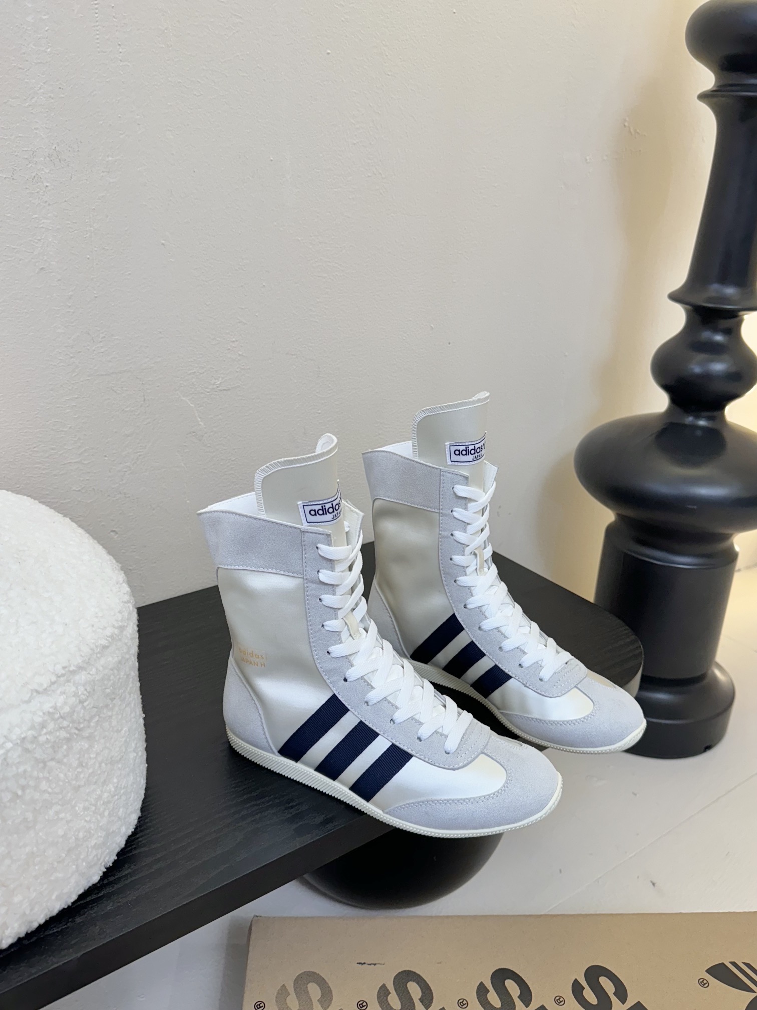 
Adidas阿迪达斯 Jennie同款 Taekwondo 跆拳道鞋 三叶草 拳击鞋 复古 休闲 运动