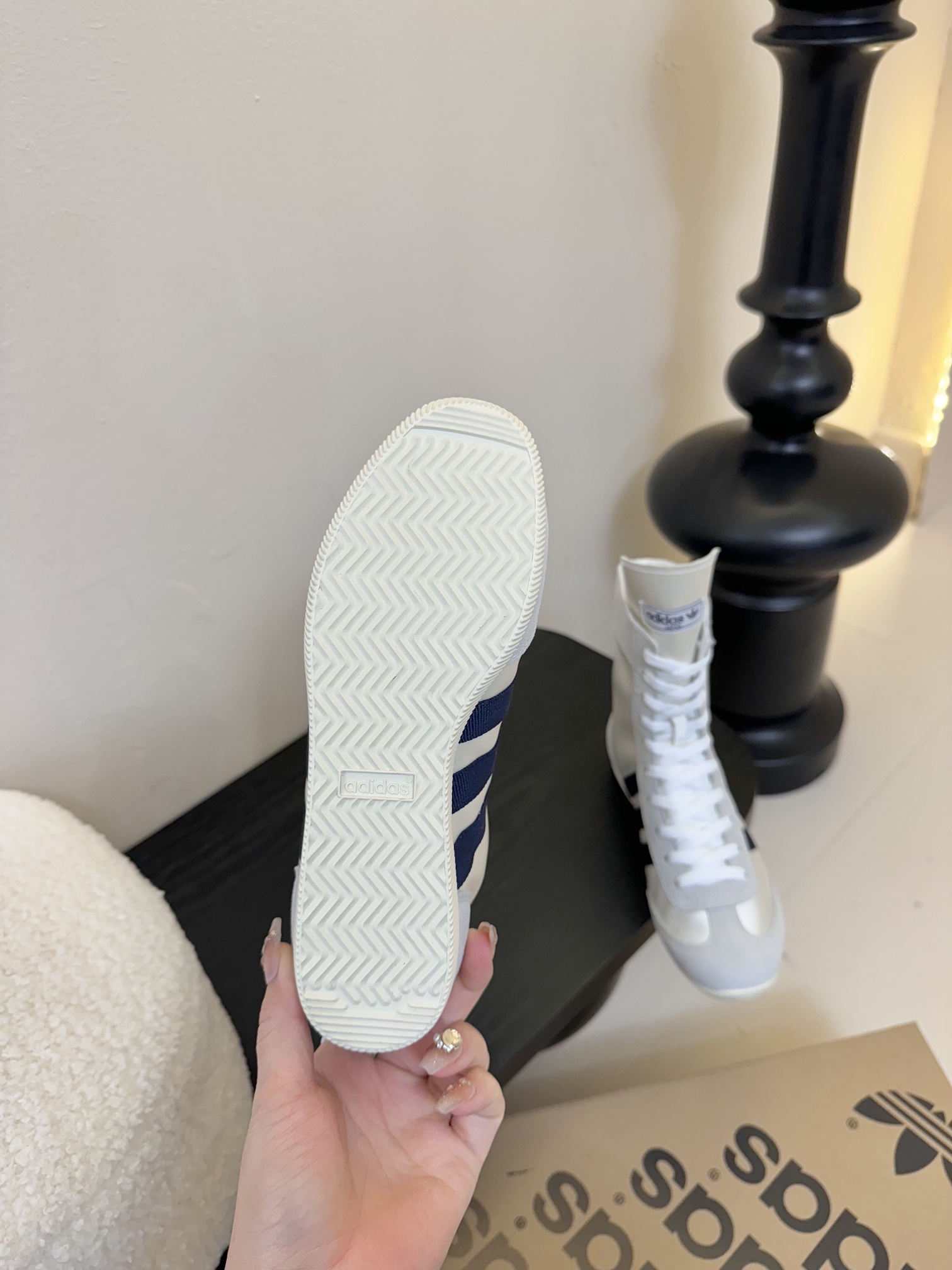 
Adidas阿迪达斯 Jennie同款 Taekwondo 跆拳道鞋 三叶草 拳击鞋 复古 休闲 运动