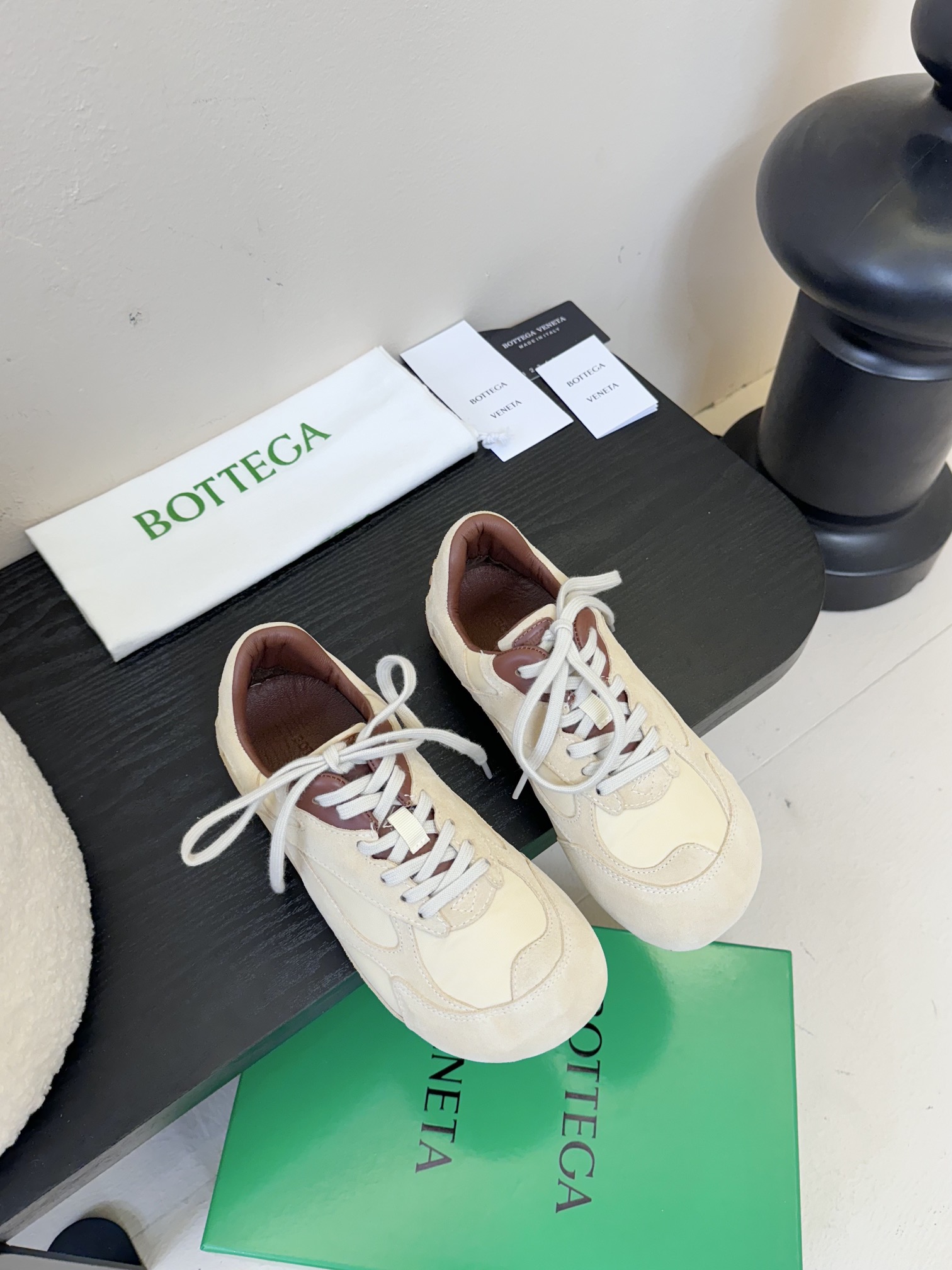 男➕10
bv同款所见即所得刘雯同款Bottega Veneta新款运动鞋休闲鞋爱了❤️Bottega 