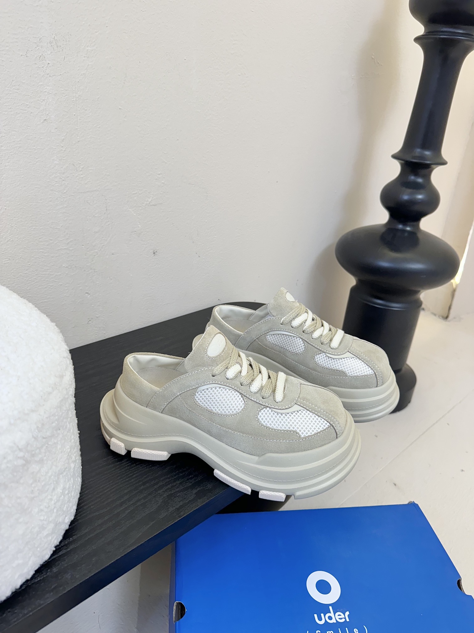 
Ouder 25春夏新款休闲鞋系列…
【厚底休闲勃肯鞋】
明星同款！刷爆小红书超级软糯糯
延续经典大头