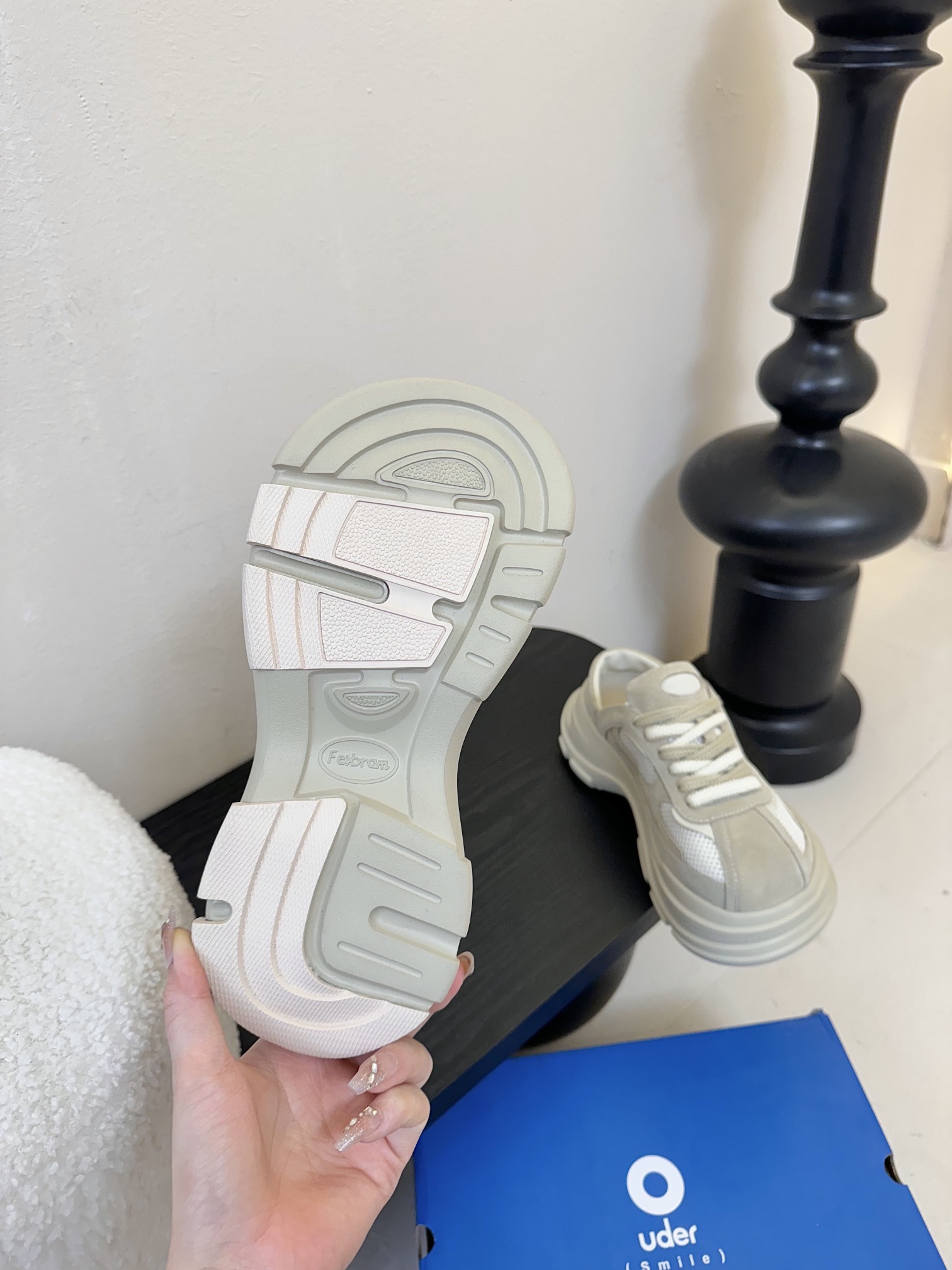 
Ouder 25春夏新款休闲鞋系列…
【厚底休闲勃肯鞋】
明星同款！刷爆小红书超级软糯糯
延续经典大头