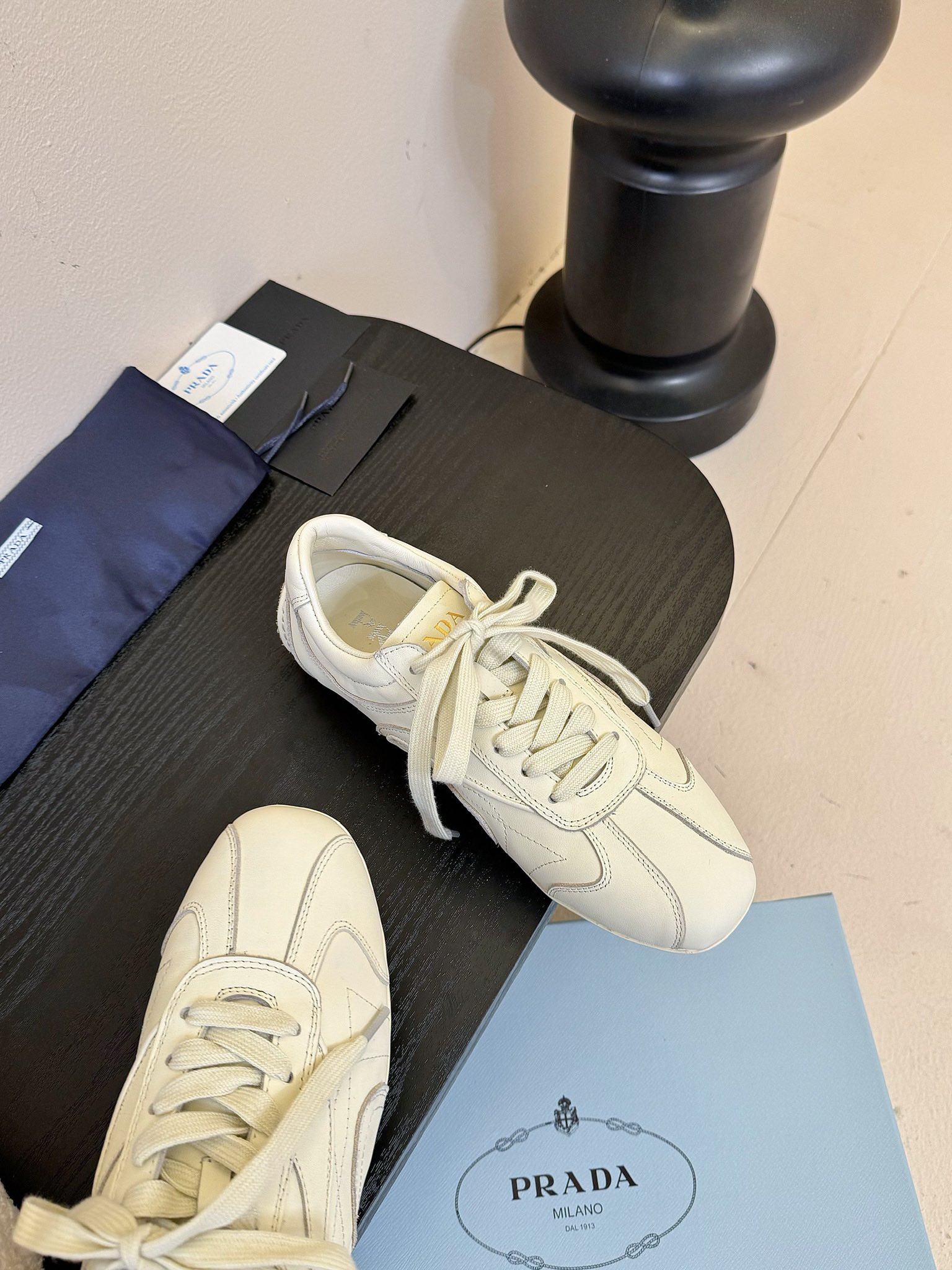 PRADA·普拉达 2025ss新款 三角标德训鞋滑板鞋休闲运动鞋
顶级版本🔝原版购入开发做货👍🏻
这款