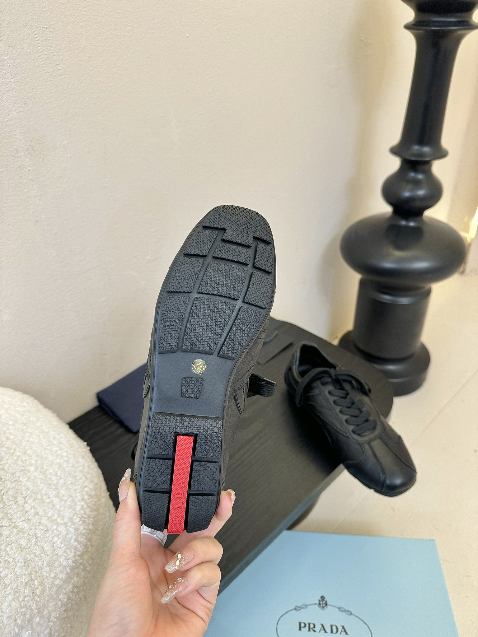 PRADA·普拉达 2025ss新款 三角标德训鞋滑板鞋休闲运动鞋
顶级版本🔝原版购入开发做货👍🏻
这款