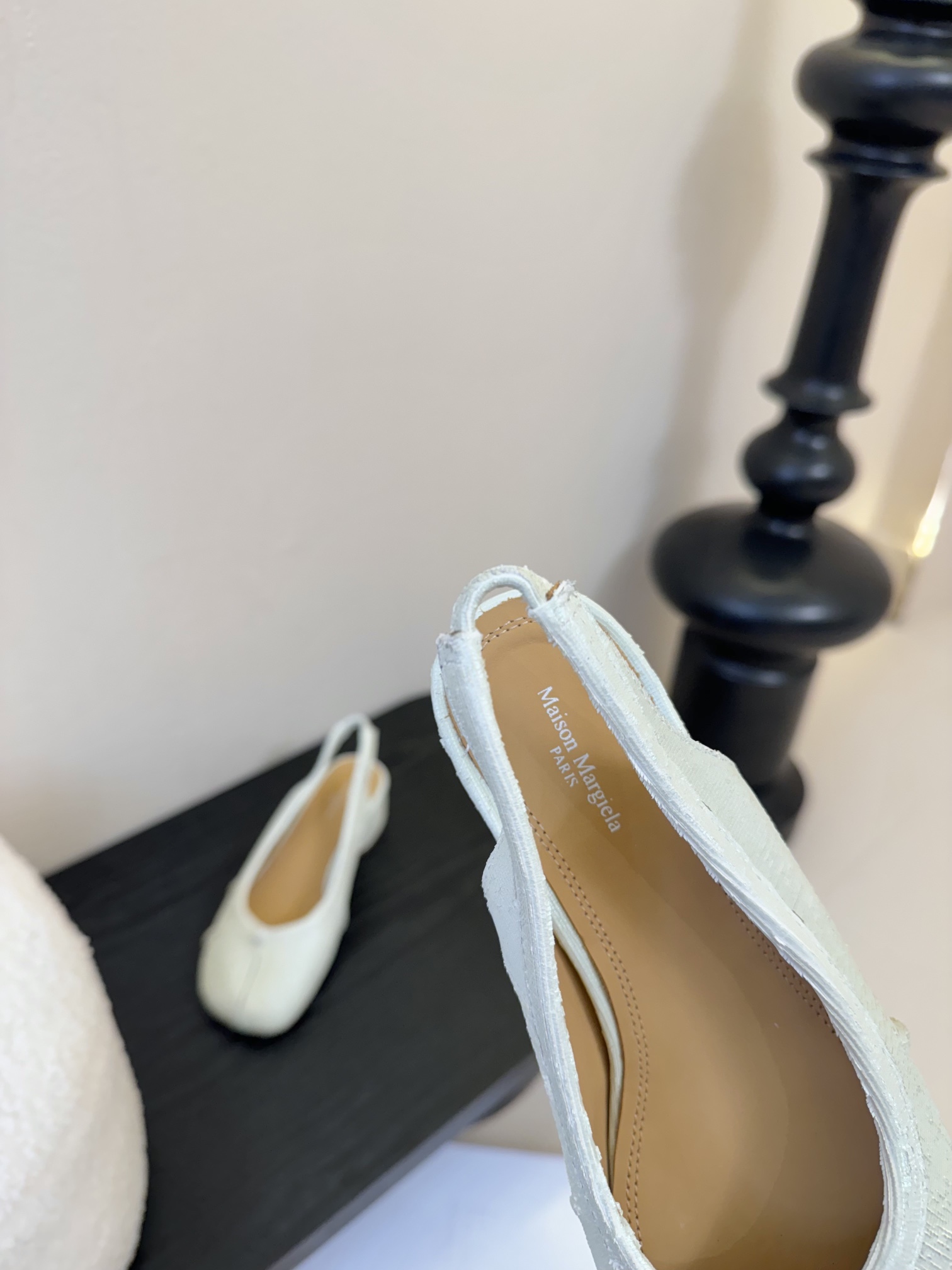
代购级版 Maison Margiela·马吉拉 tabi褶皱芭蕾舞鞋

太火了！依旧保持的高水准出货
