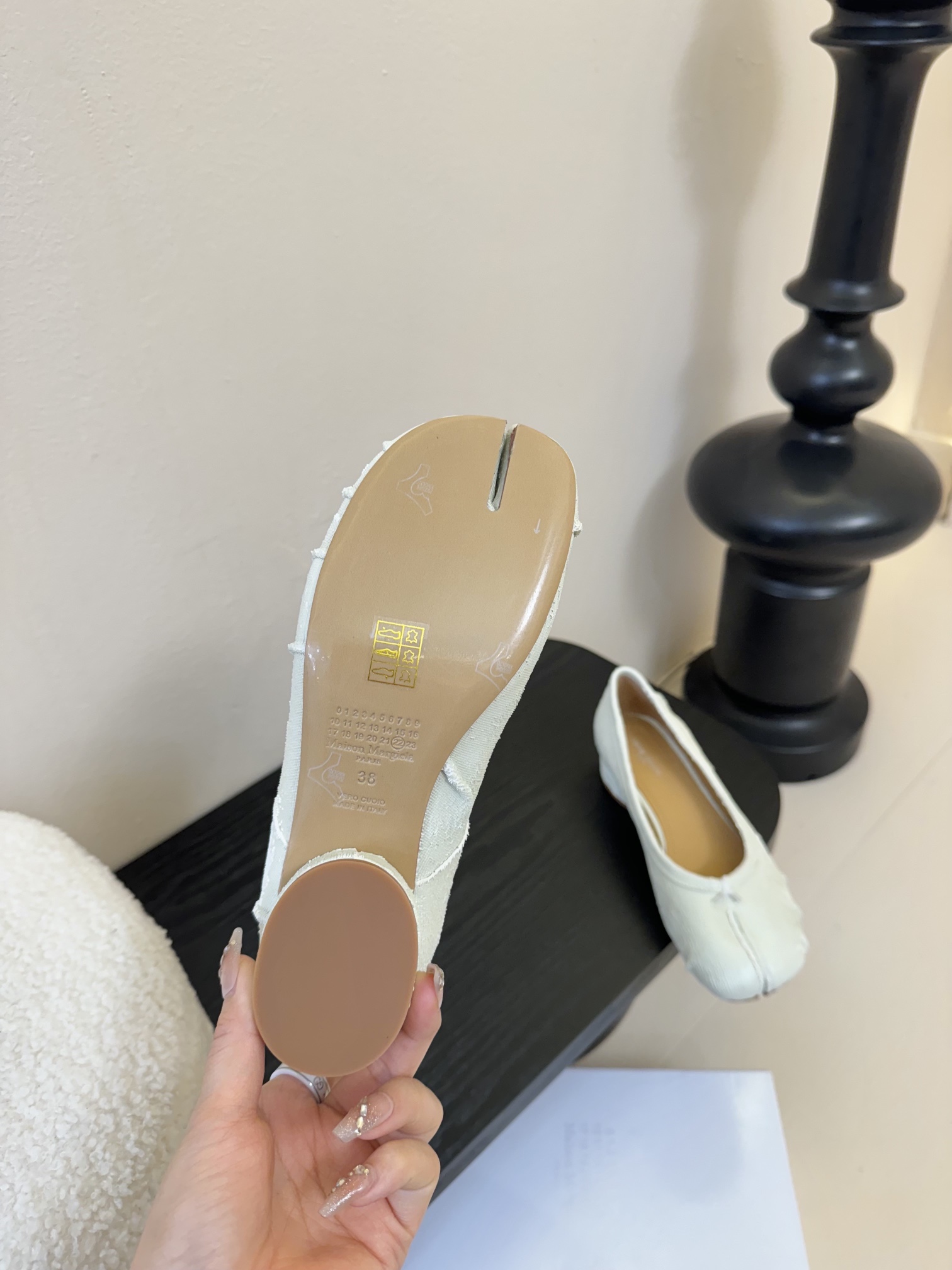 
代购级版 Maison Margiela·马吉拉 tabi褶皱芭蕾舞鞋

太火了！依旧保持的高水准出货