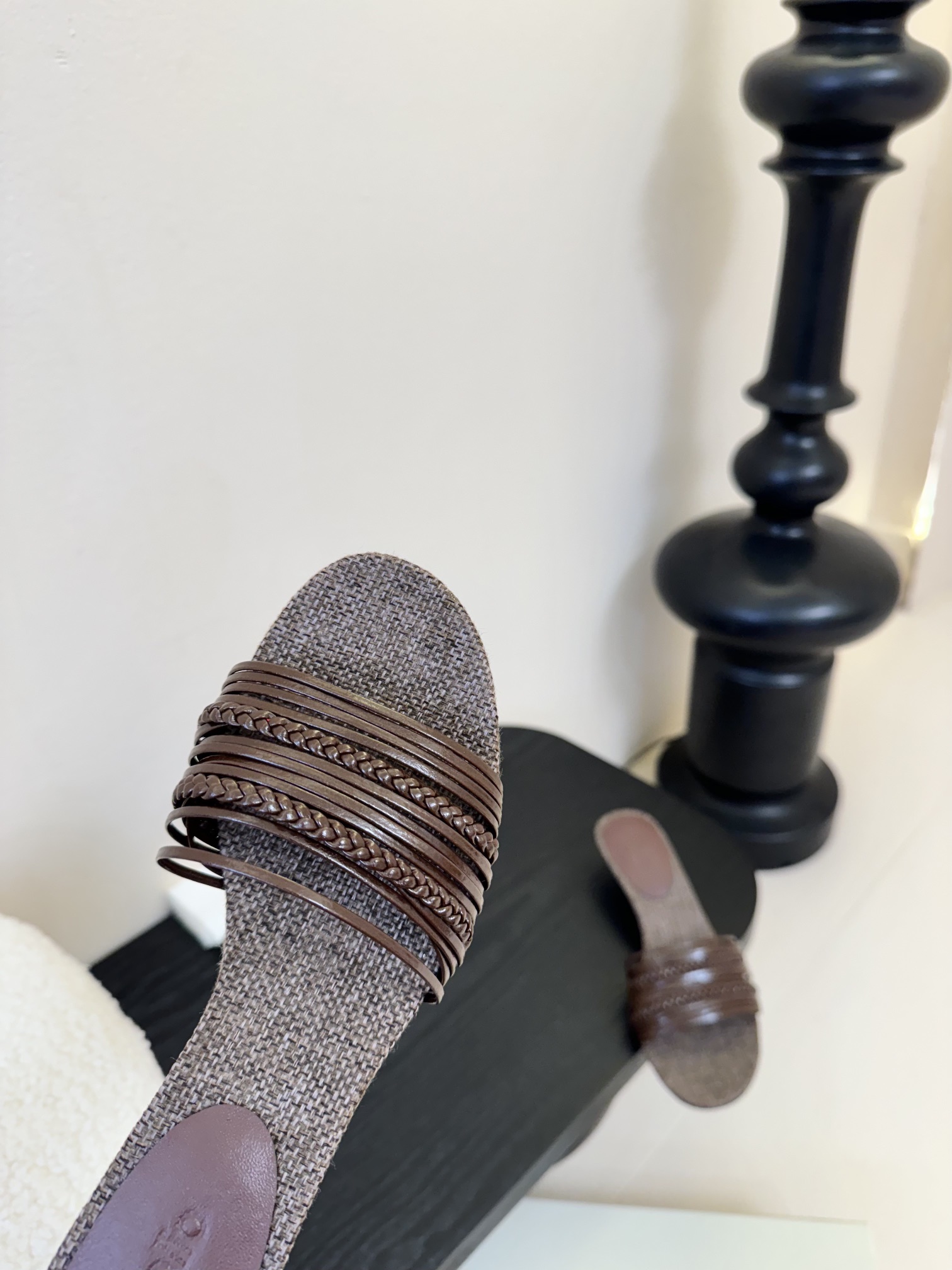 Unfolio Women's Brown Woven Strap Slide Sandals - Summer Casual Comfort 6 i1746965525 7090 3