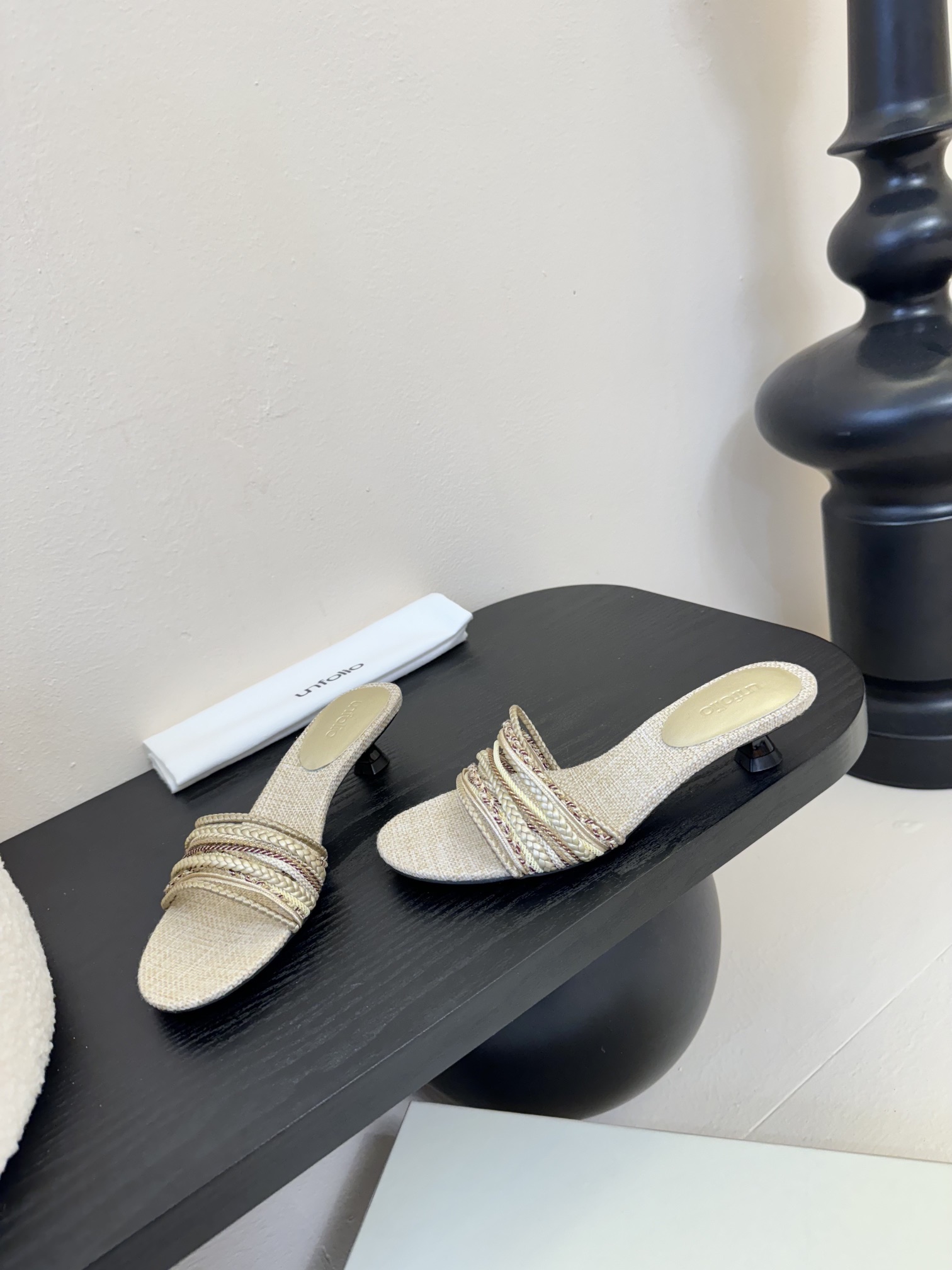 Unfolio Summer Slides with Braided Straps - Effortless Style and Comfort 3 i1746965579 5461 2