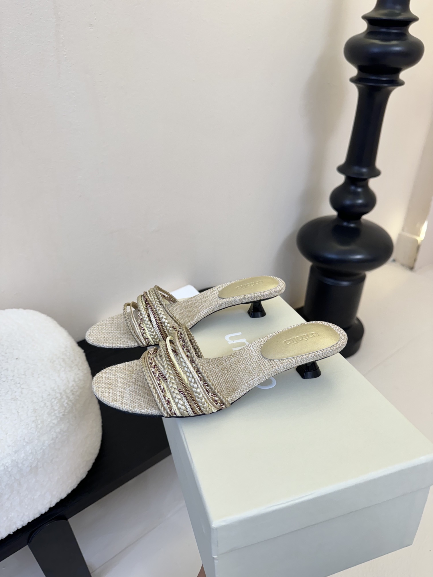 Unfolio Summer Slides with Braided Straps - Effortless Style and Comfort 5 i1746965579 6776 1