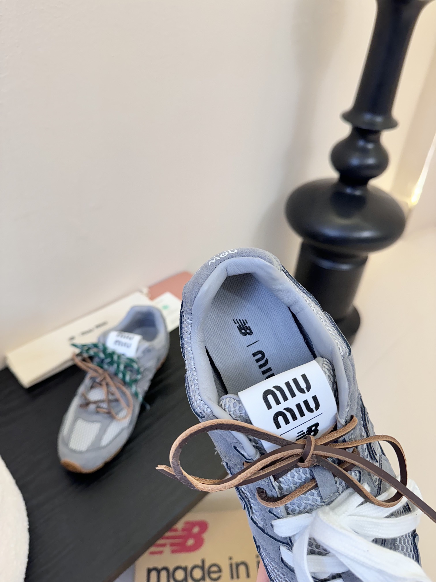 530-Series Sneakers: Hot Design with Imported Materials and Original TPU Bottom - 图片 8