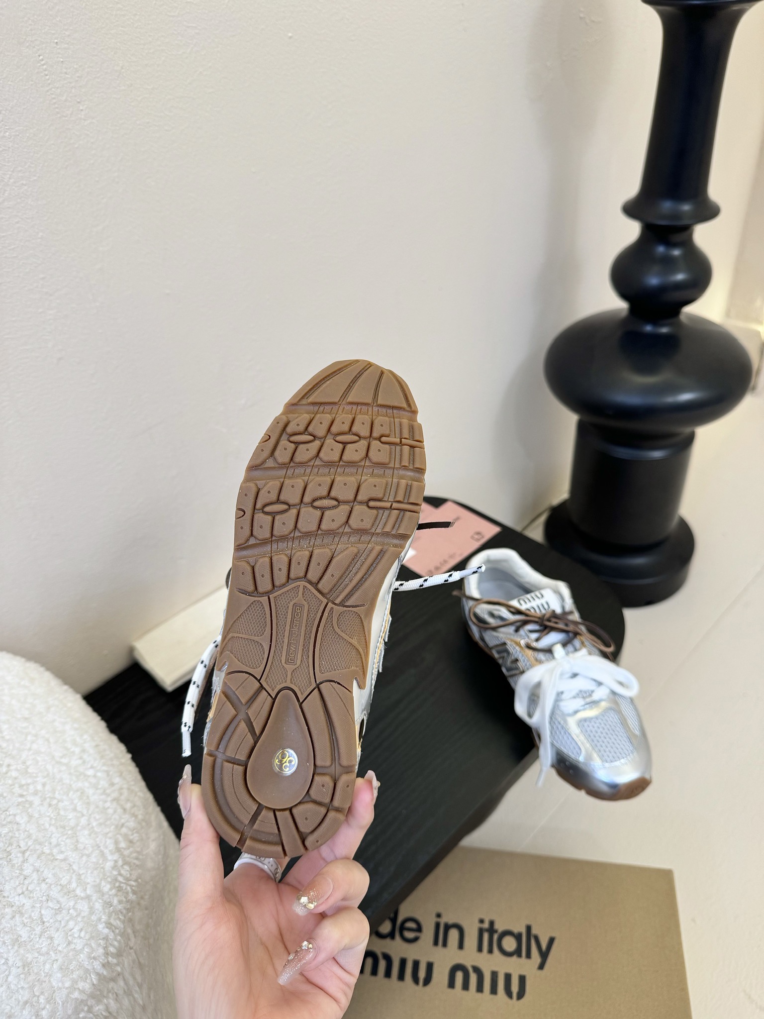 Hot 530-Series Sneakers with Imported Flour and TPU Slide Bottoms – Size 35-41 - 图片 9