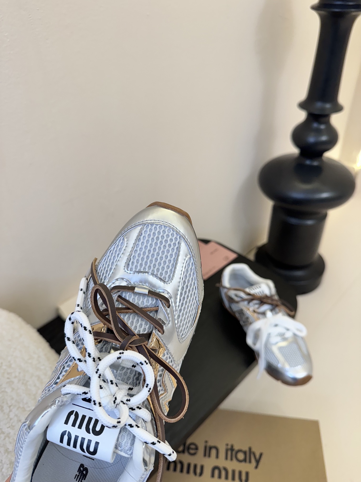 Hot 530-Series Sneakers with Imported Flour and TPU Slide Bottoms – Size 35-41 - 图片 6