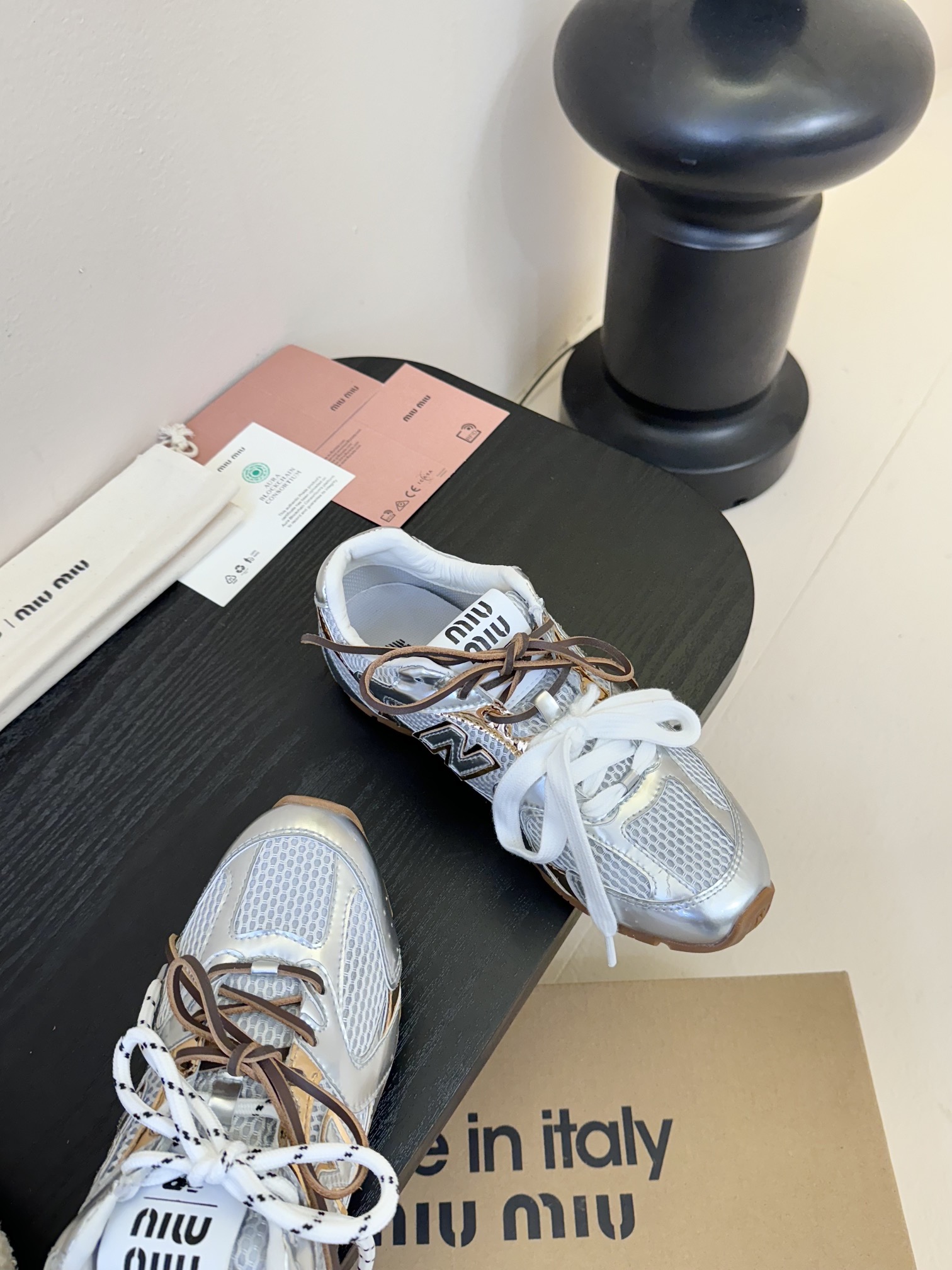 Hot 530-Series Sneakers with Imported Flour and TPU Slide Bottoms – Size 35-41 - 图片 4