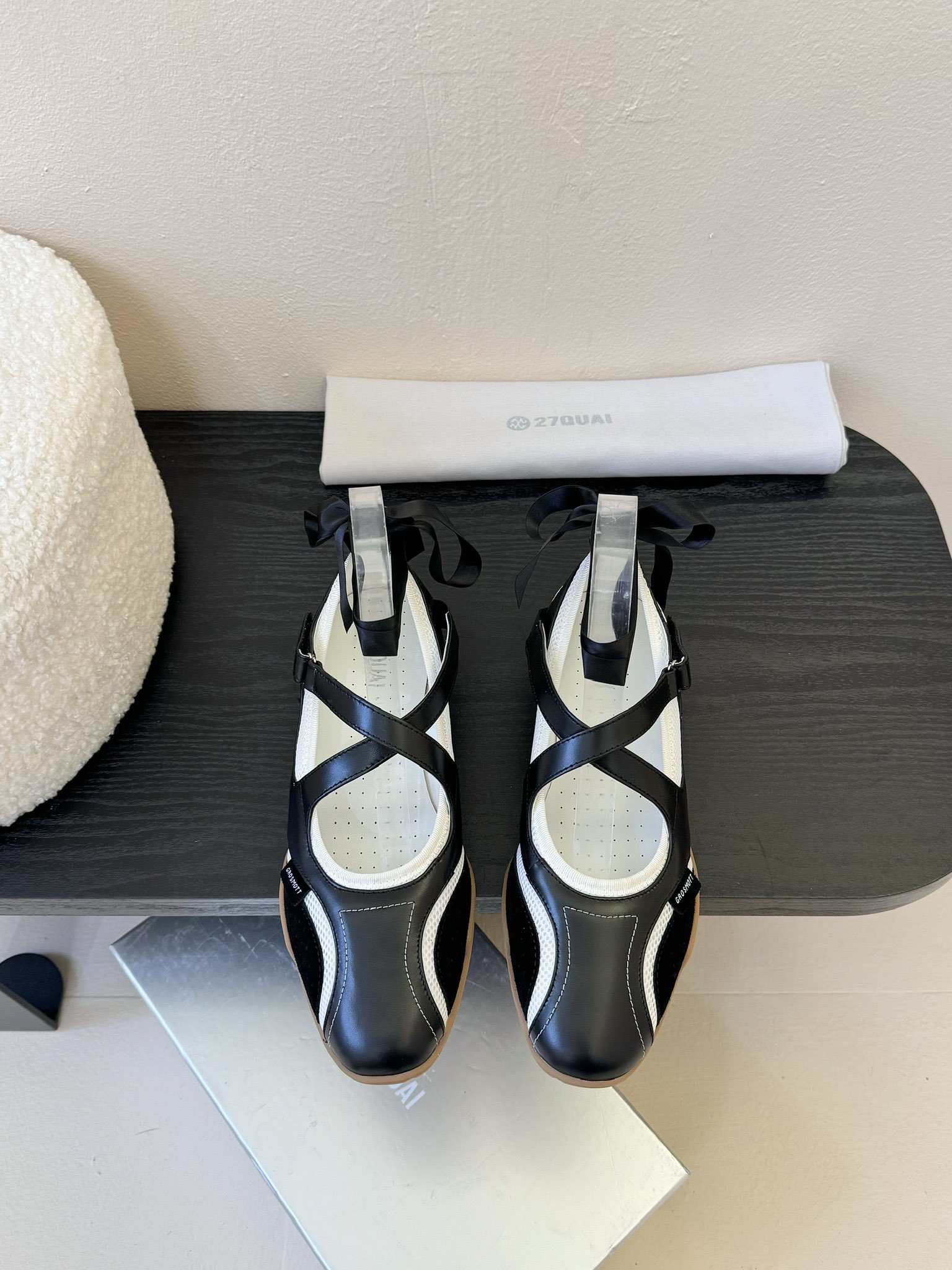 Trendy Sports Shoes for Girls: Boxing Boots and Ballet Shoes Fusion – Spring/Summer Collection - 图片 1