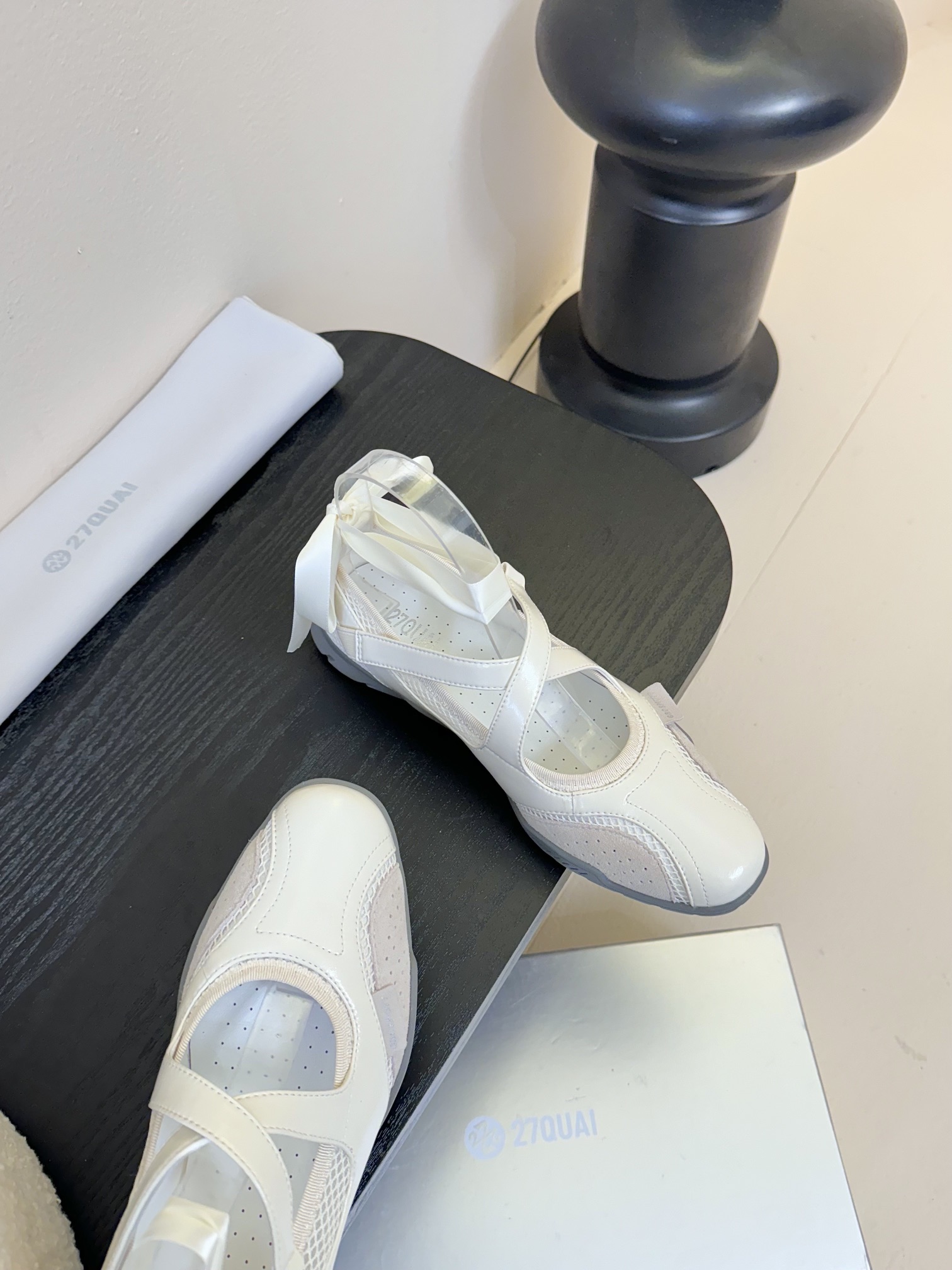 “69627QUAI Spring and Summer Shoes: Boxing Boots and Ballet Inspiration, Retro ’80s Style for Fashionable Girls” - 图片 4